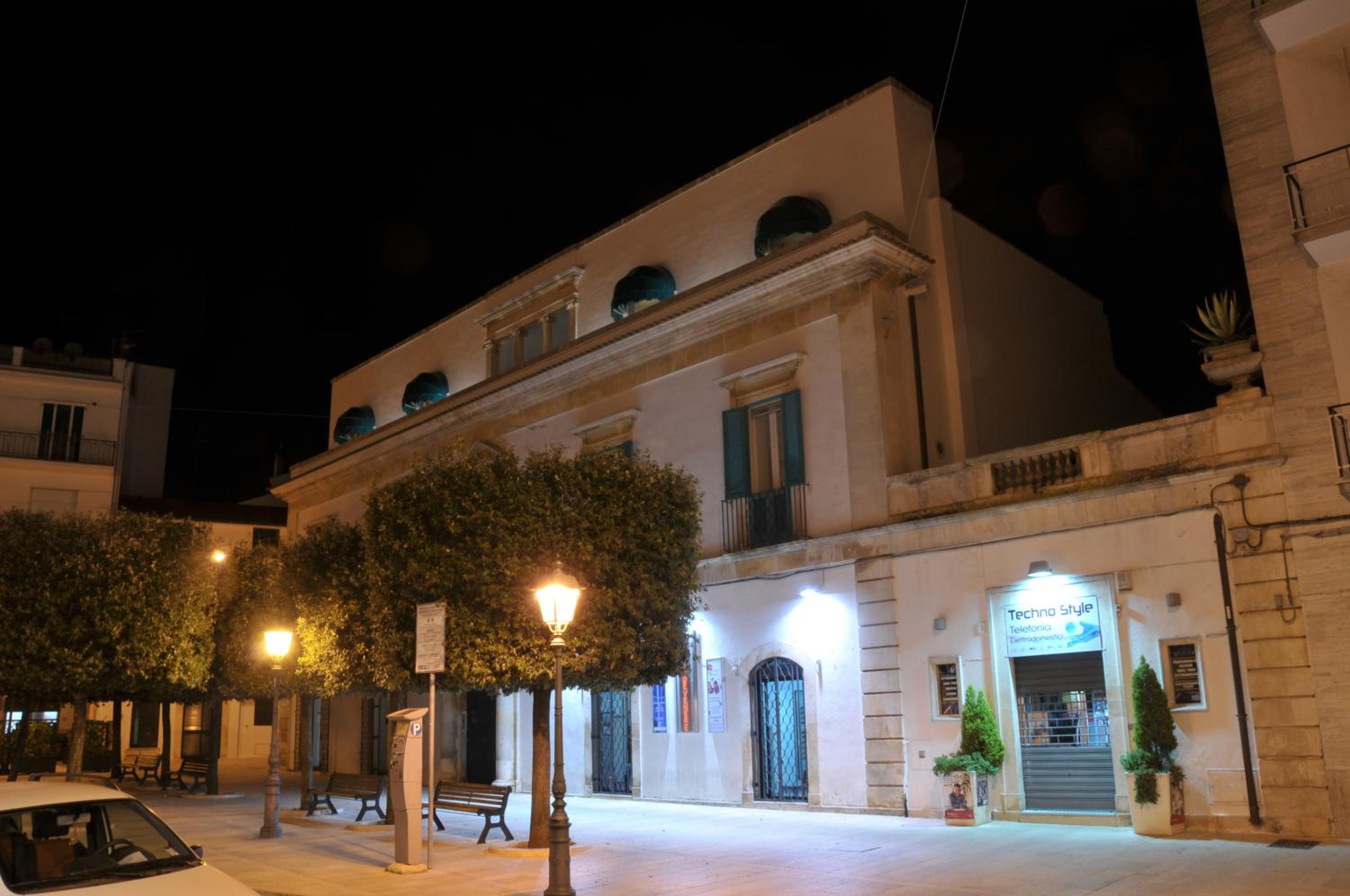 Palazzo Agrusti - Residenza D'Epoca view 2