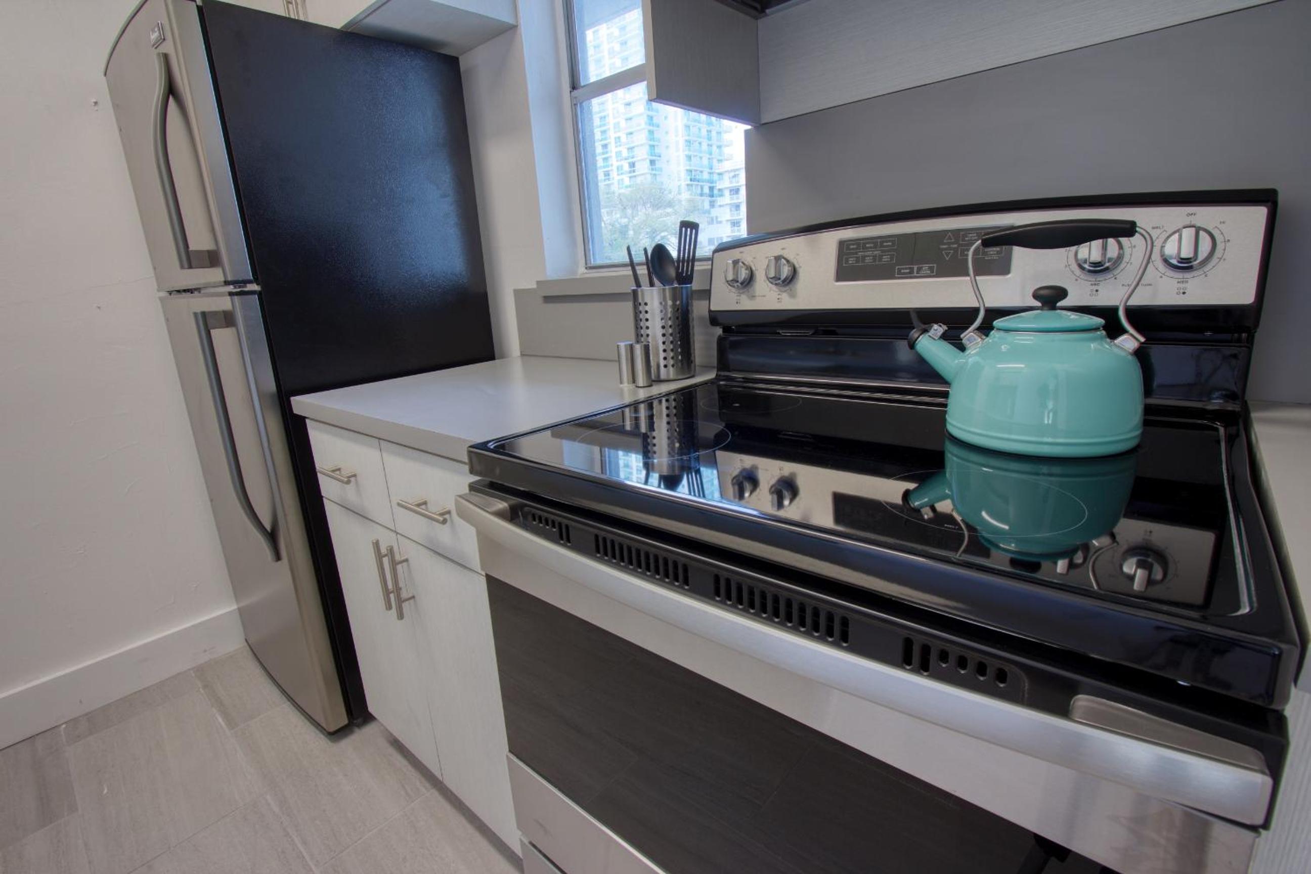 23 Palms Suites - Midtown Wynwood