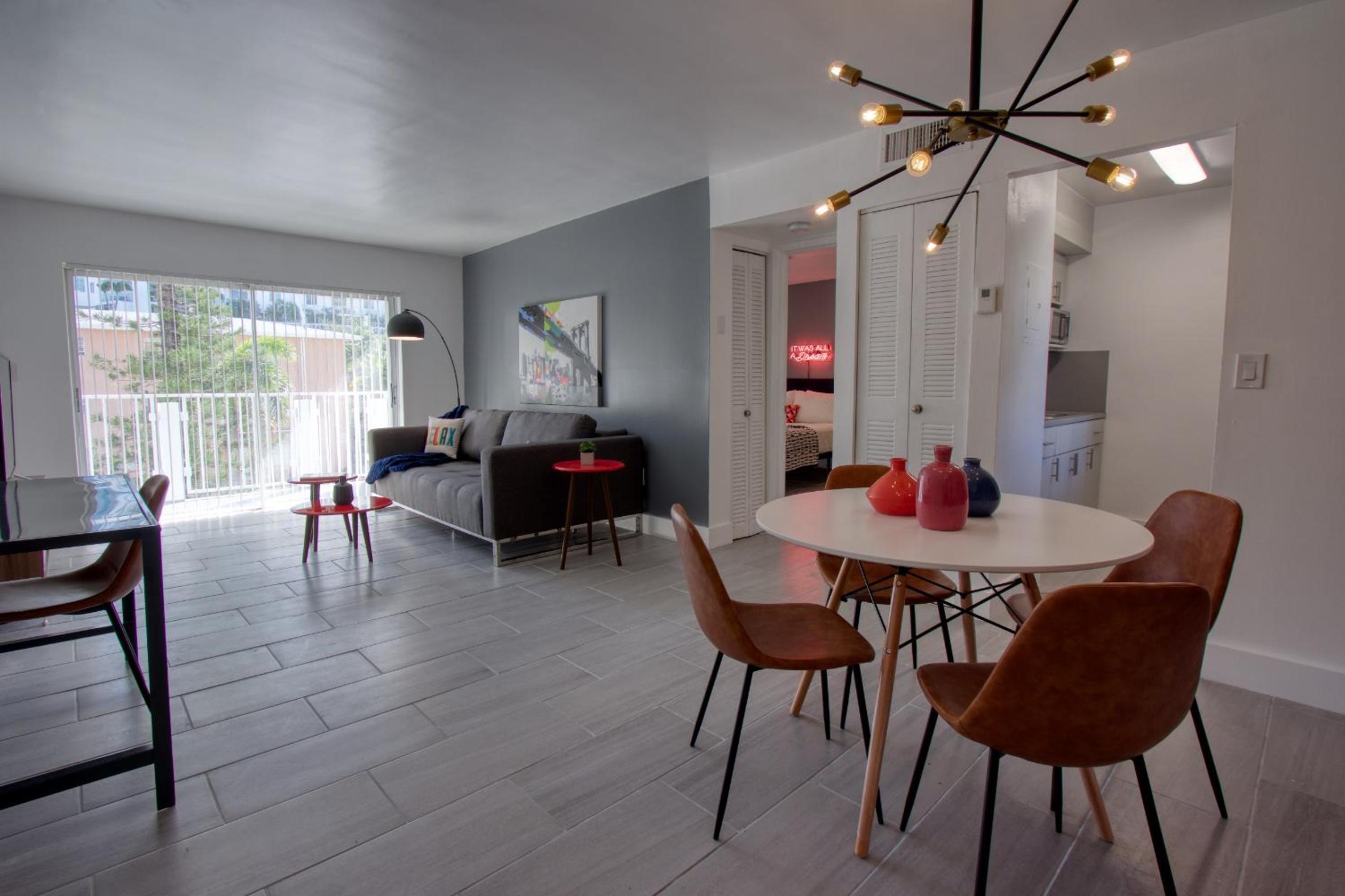 23 Palms Suites - Midtown Wynwood