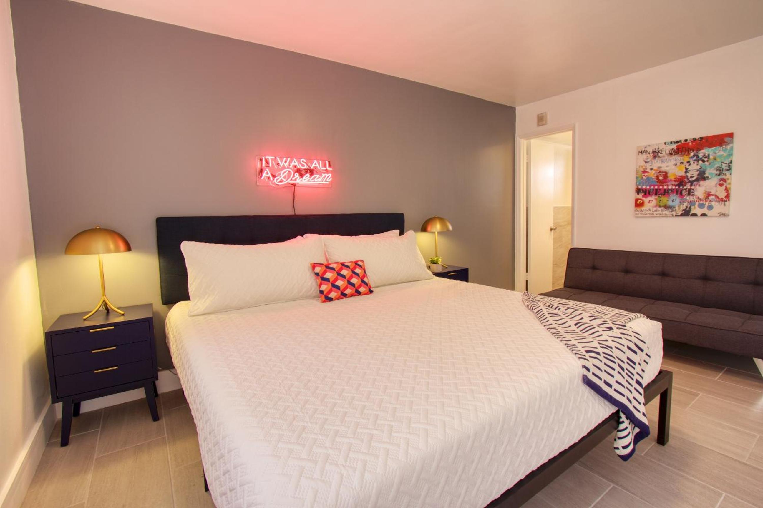 23 Palms Suites - Midtown Wynwood