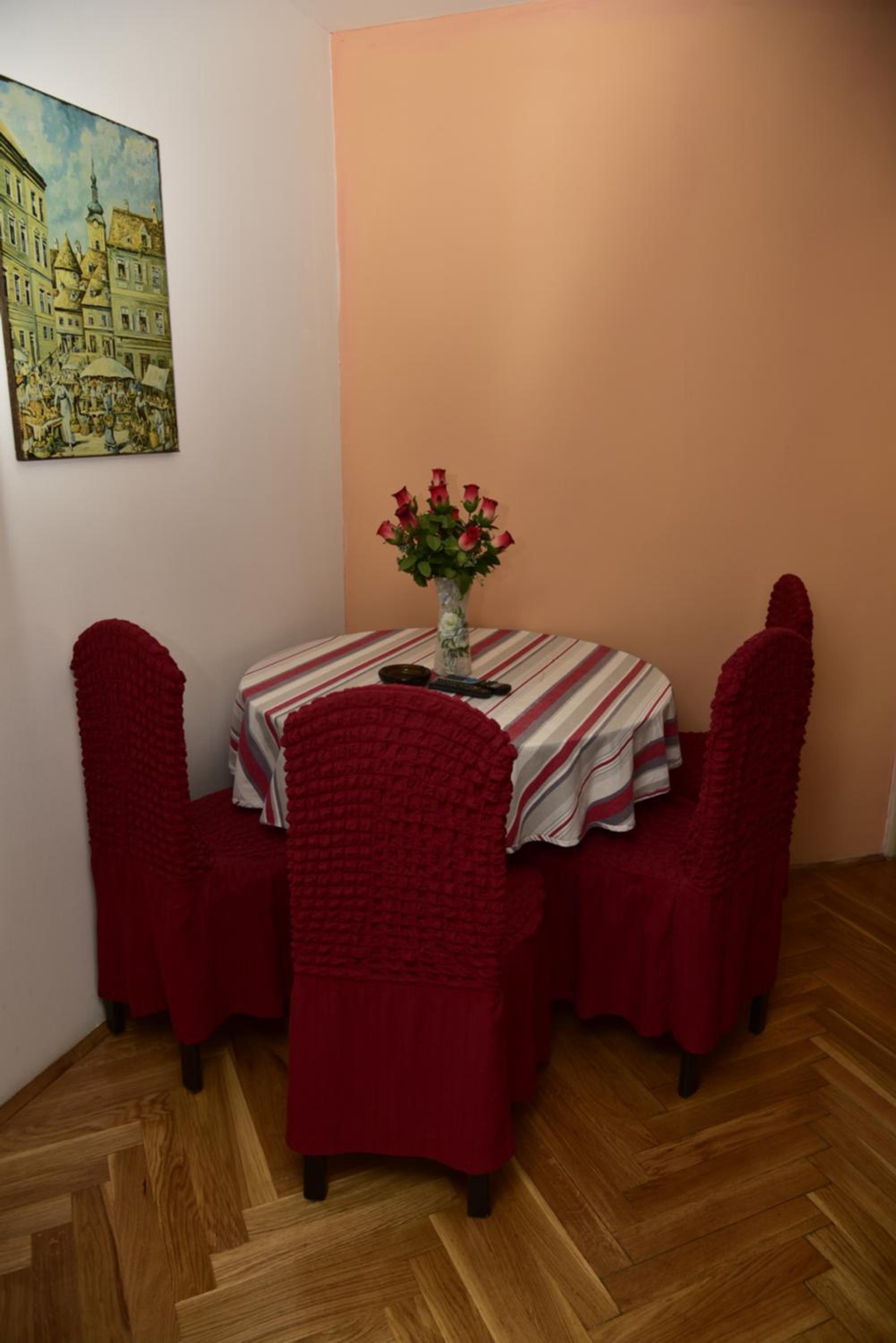 Photo 56