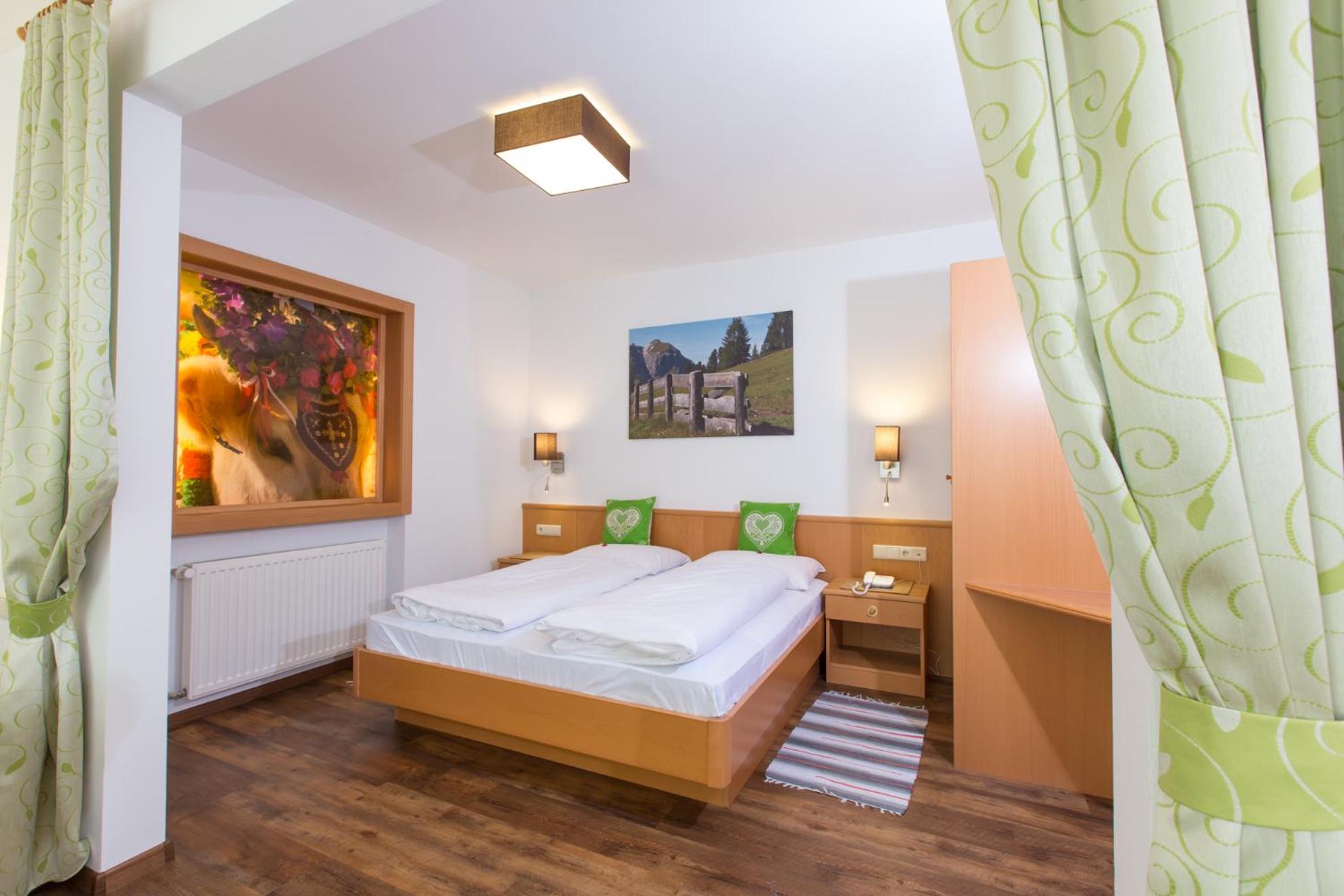 Hotel Gasthof Weiherbad view 4