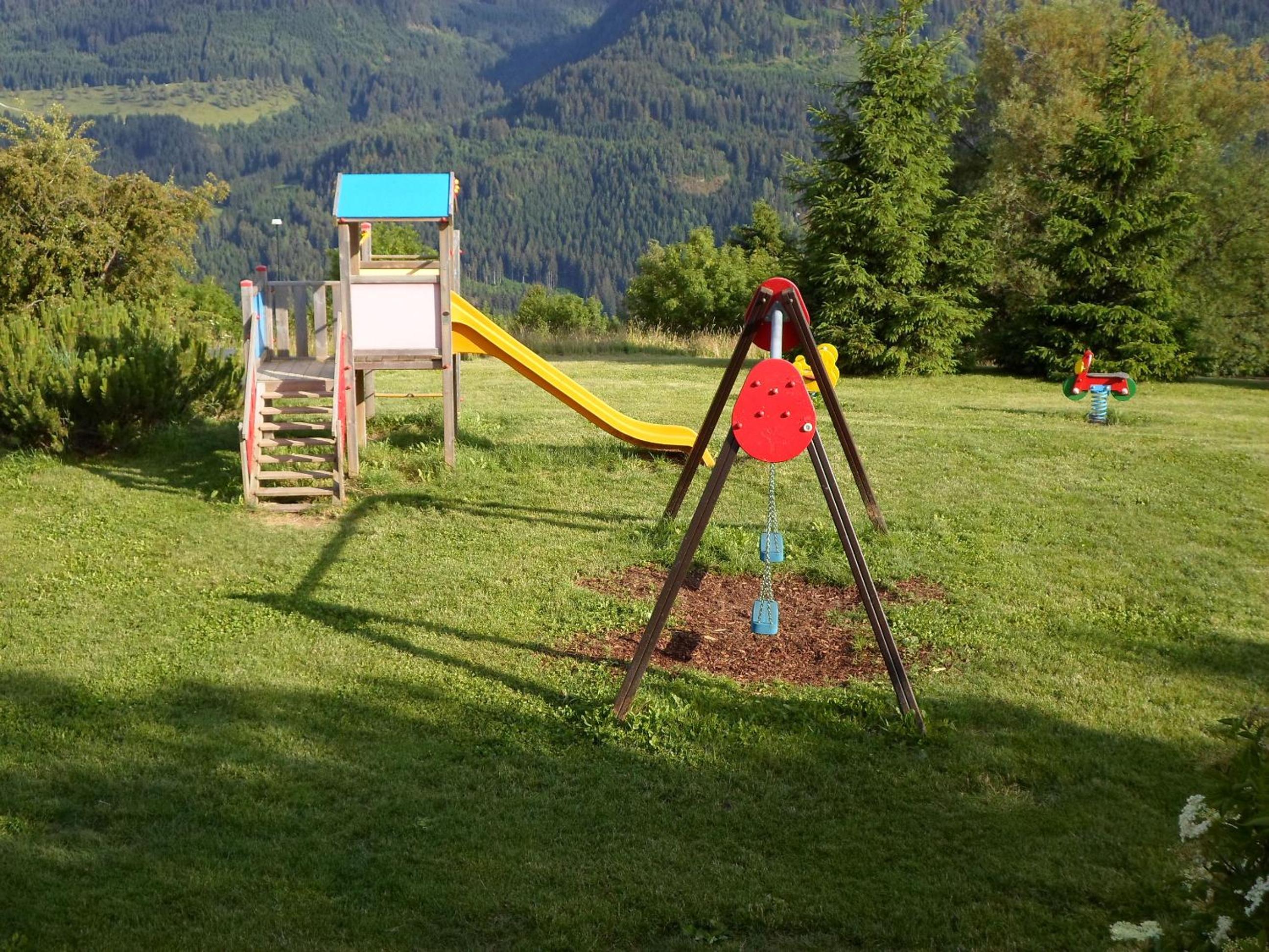 Appartamenti Dolomiti con piscina e sauna
