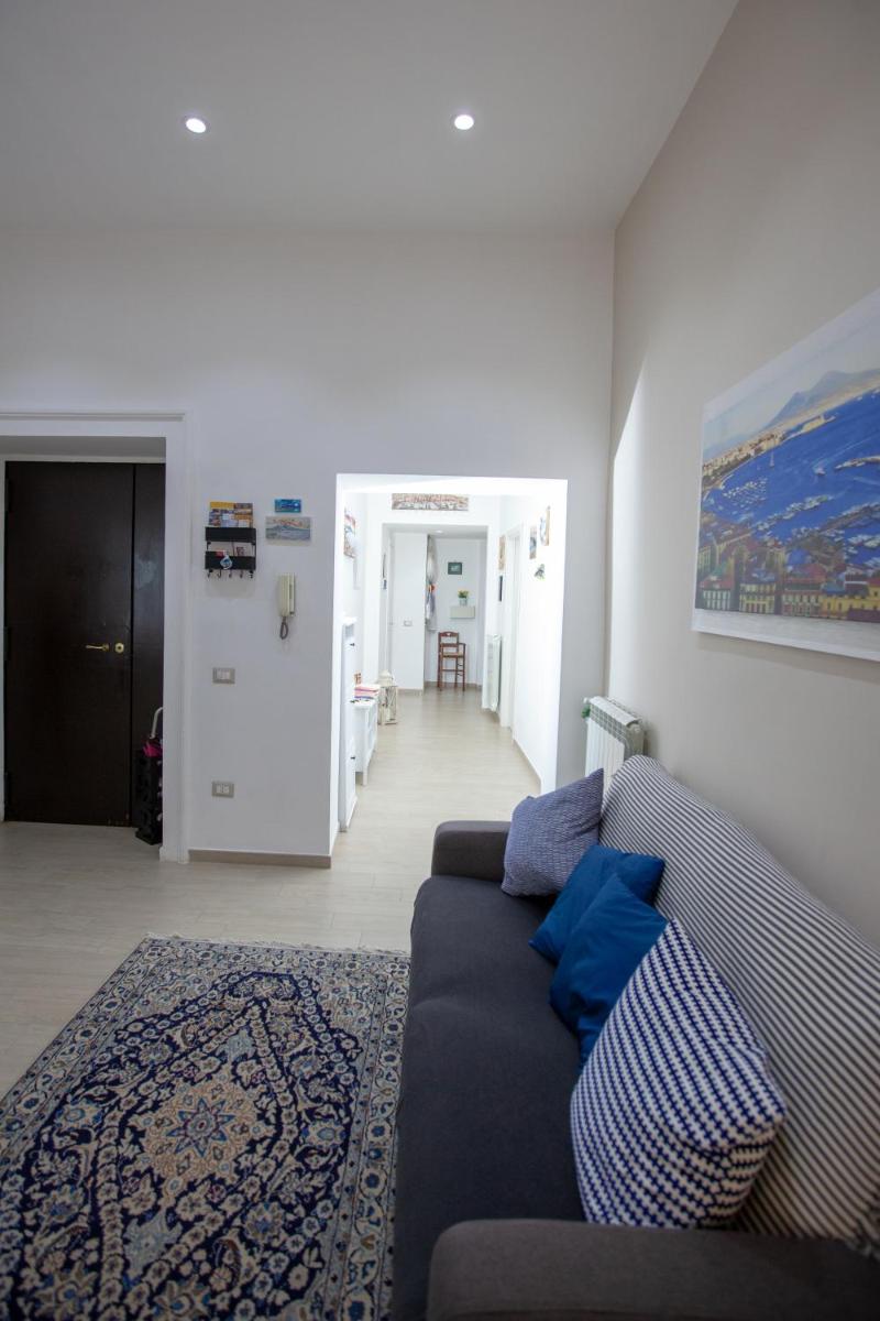 Garibaldi House Apartment