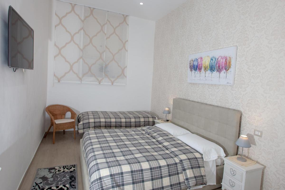 Garibaldi House Apartment