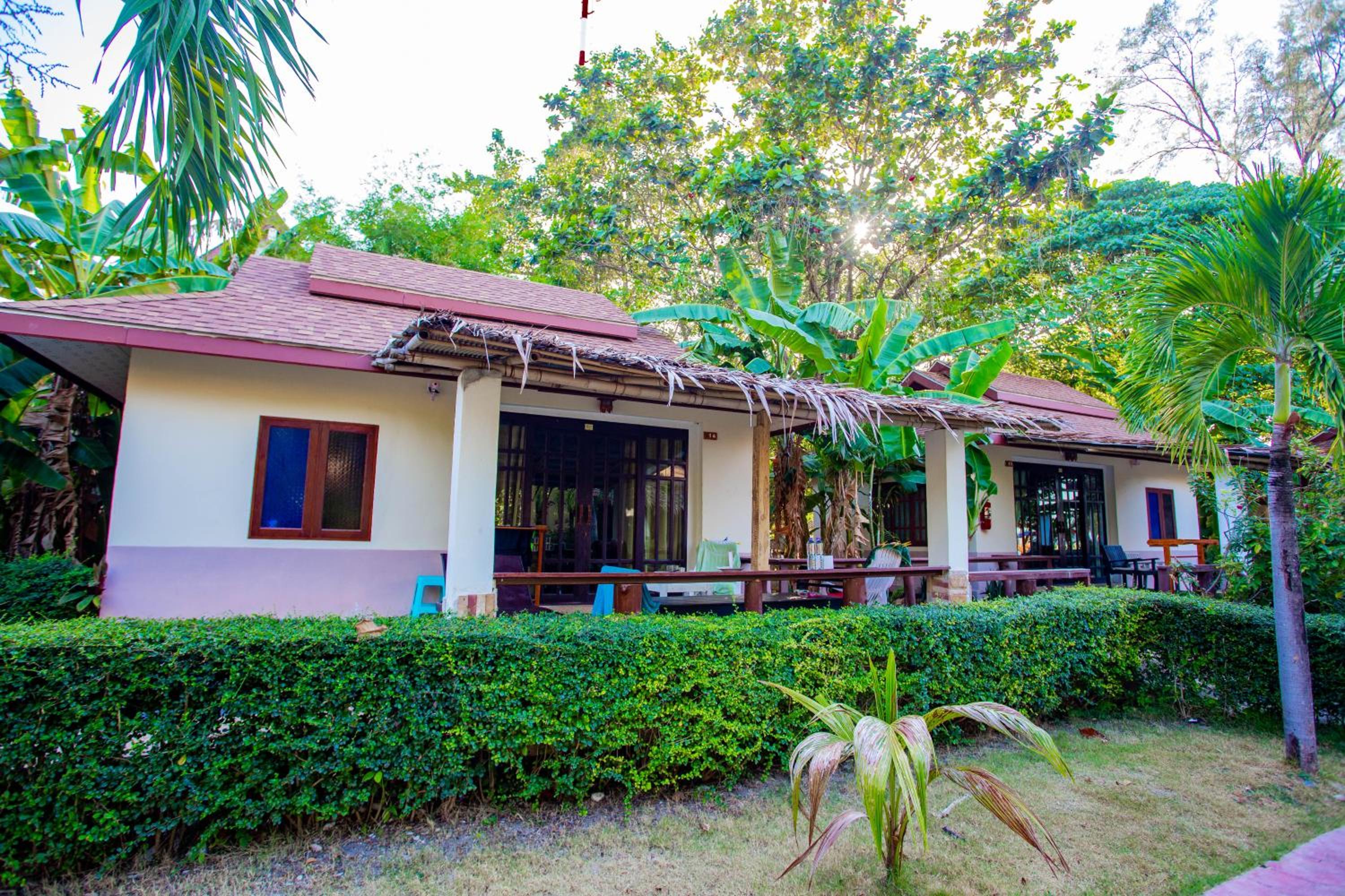 Banana Beach Resort