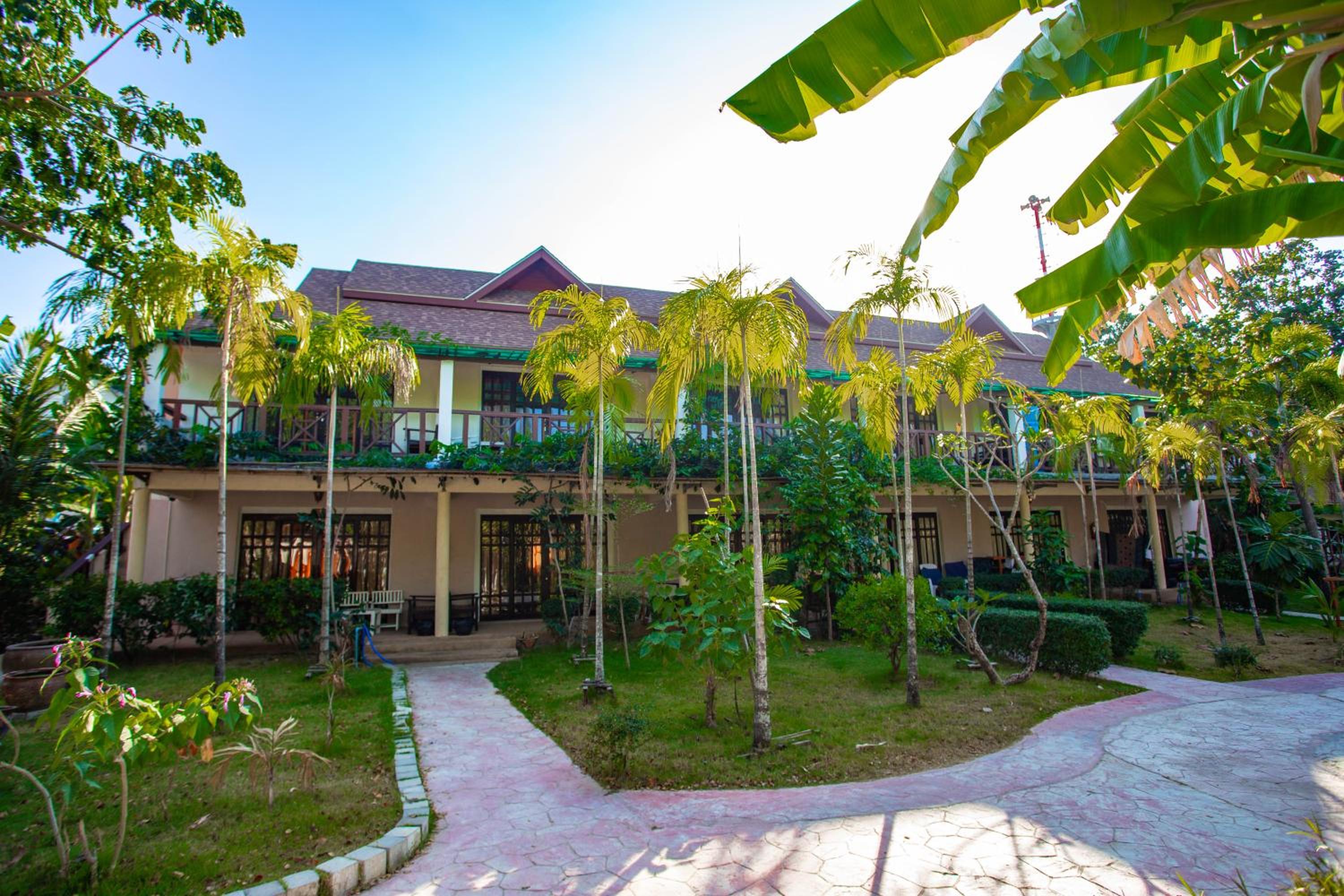 Banana Beach Resort