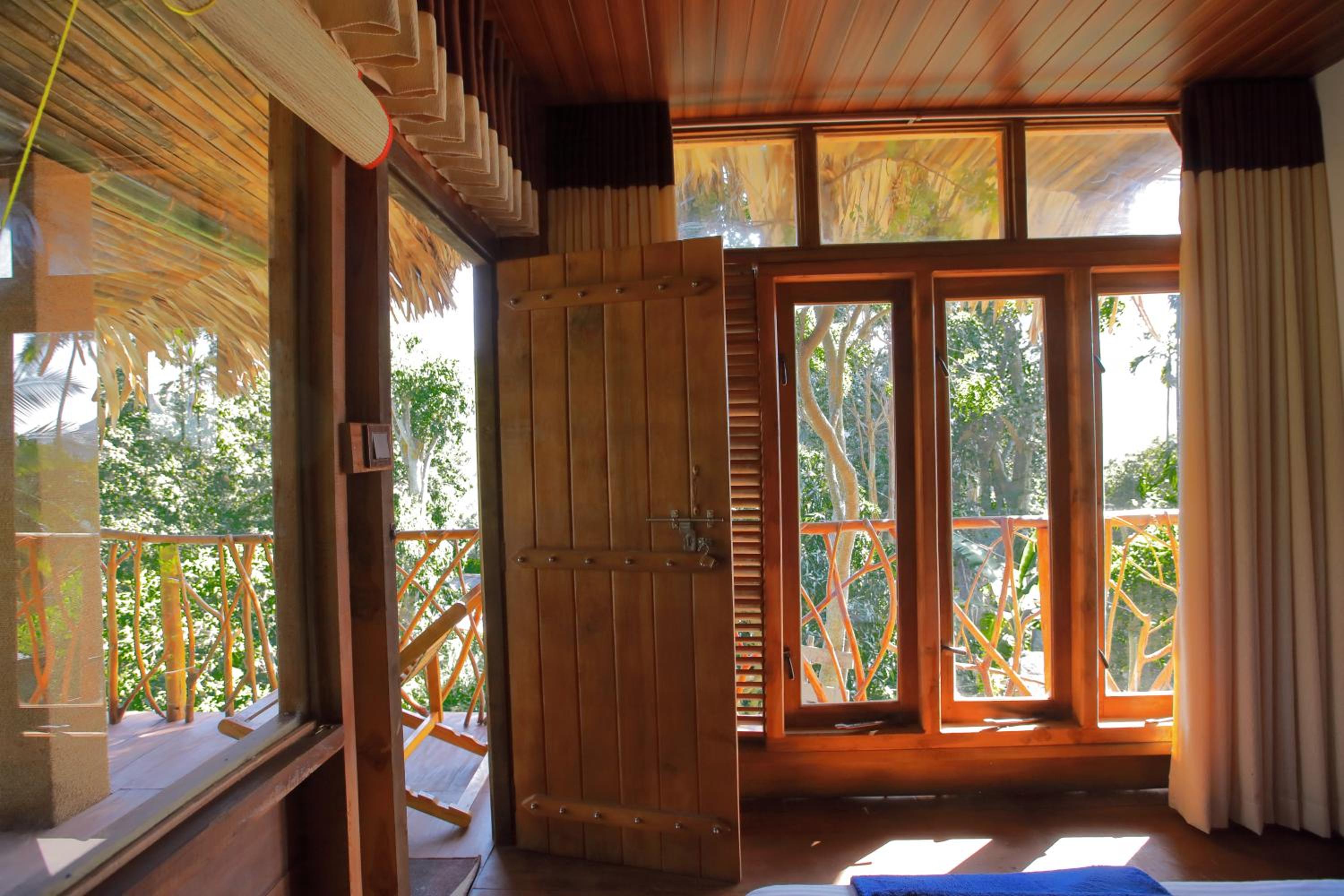 The Winsome & Tree House view 5