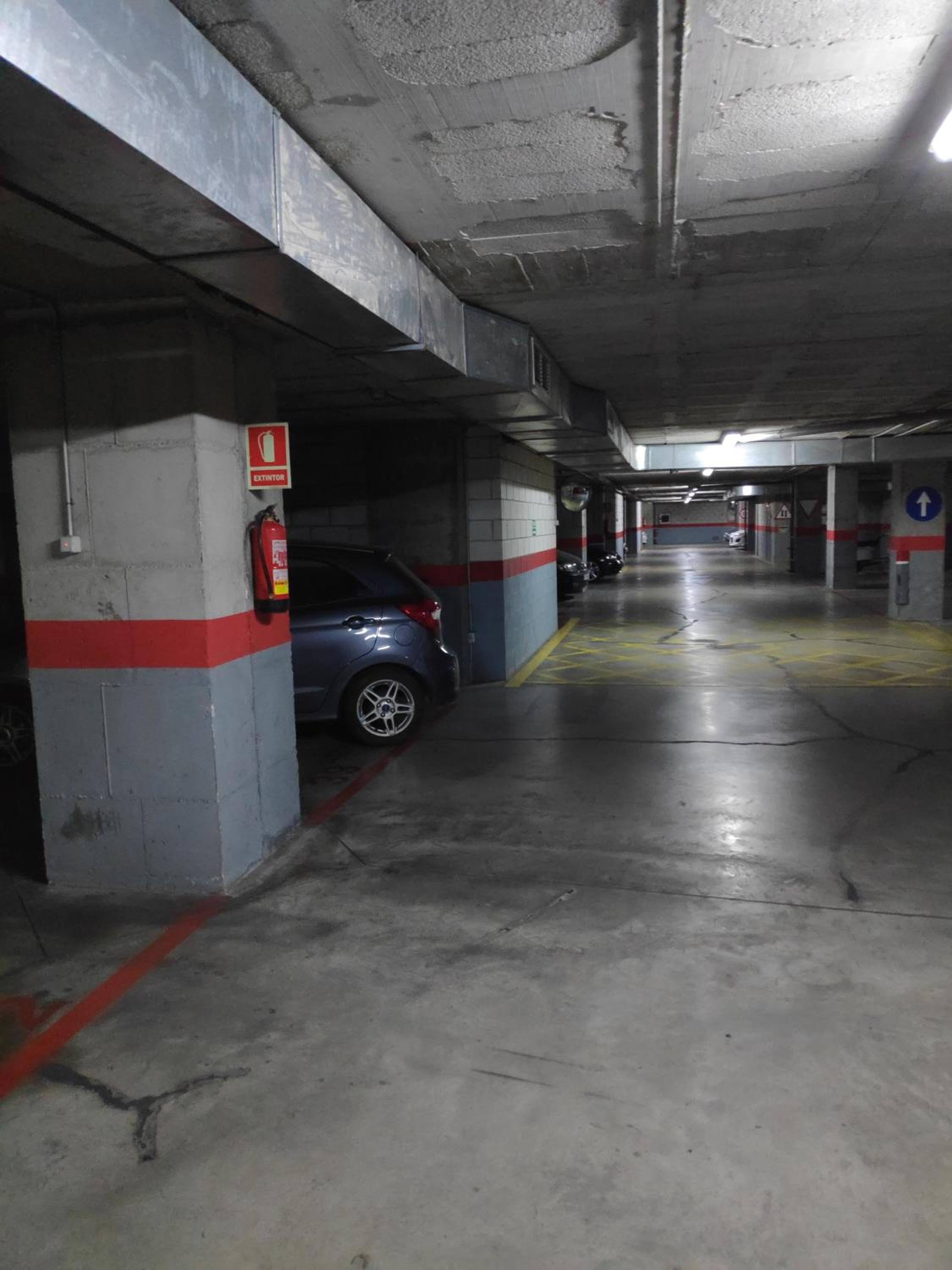 Araucaria Garden & Parking