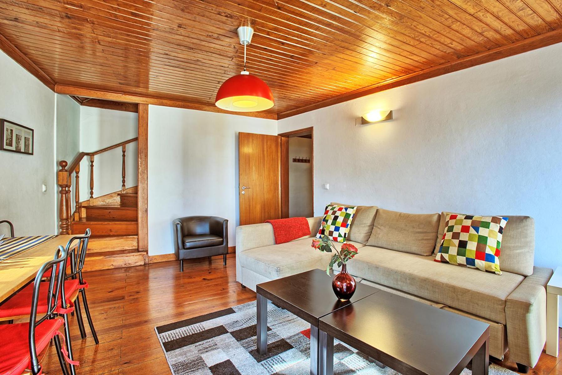 MyPlaceLisbon - Alfama River View Apartment view 3