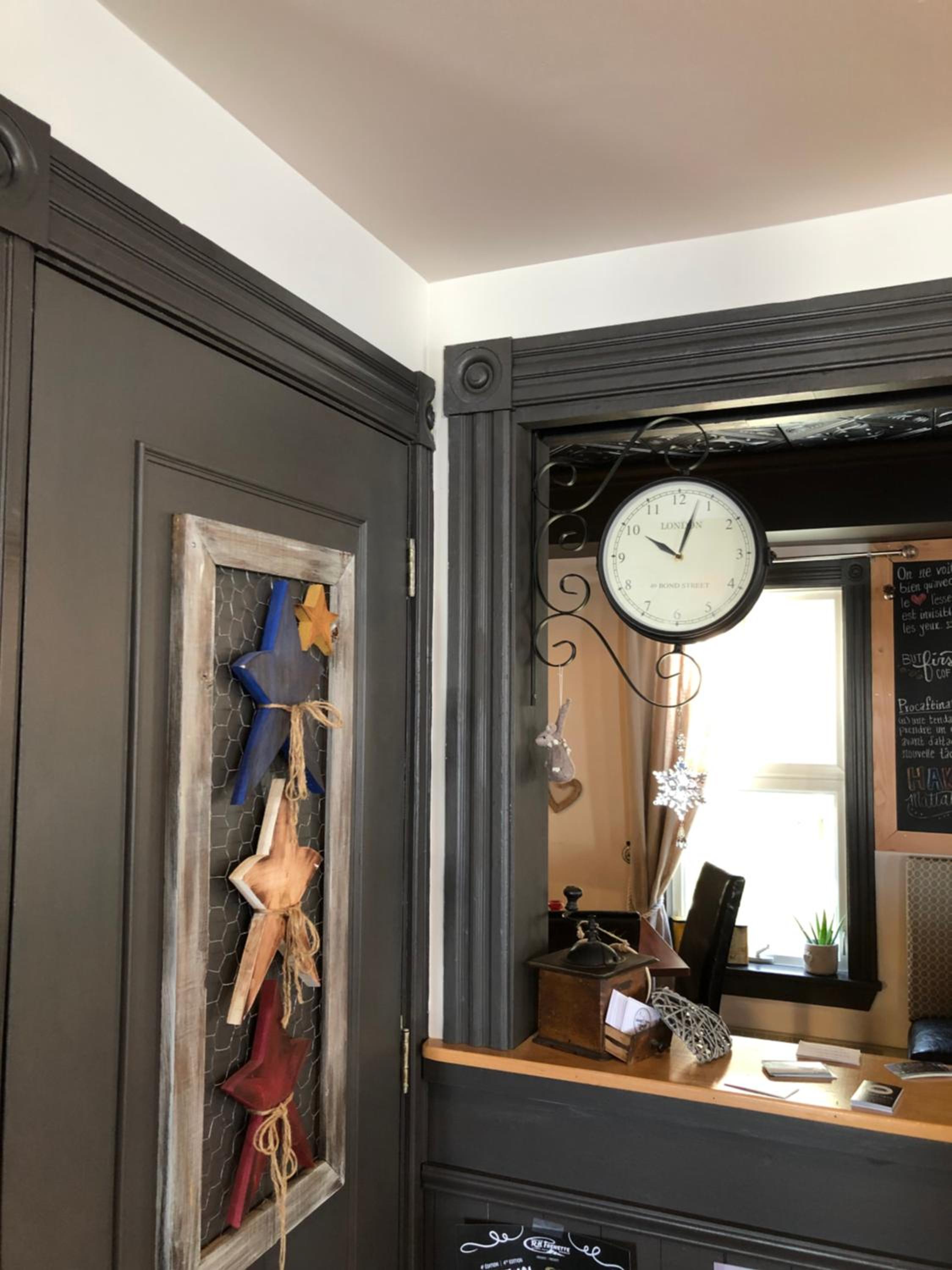 Auberge d'Anjou-Sūrya Café