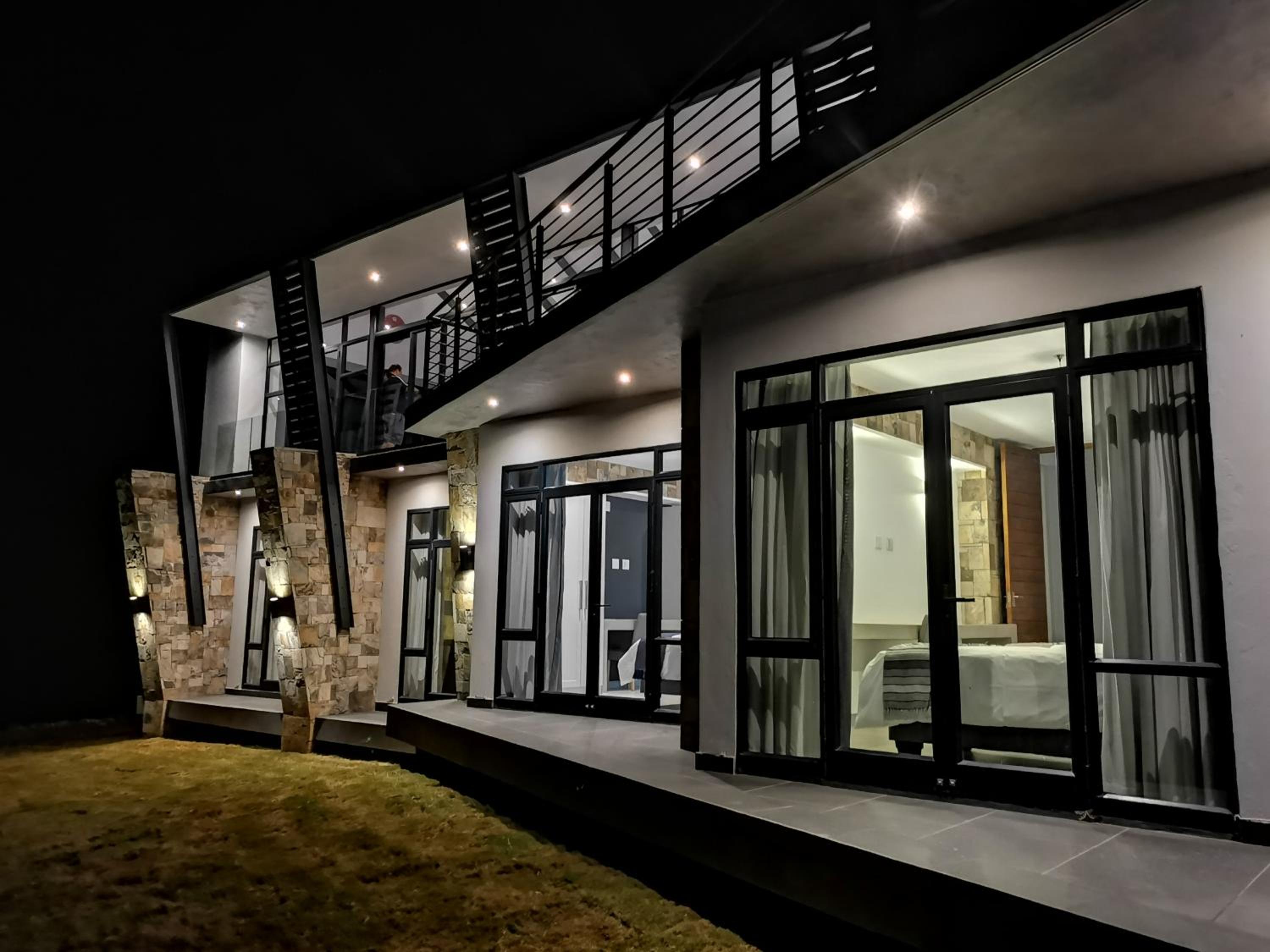 Highland Gate House 1023 view 2