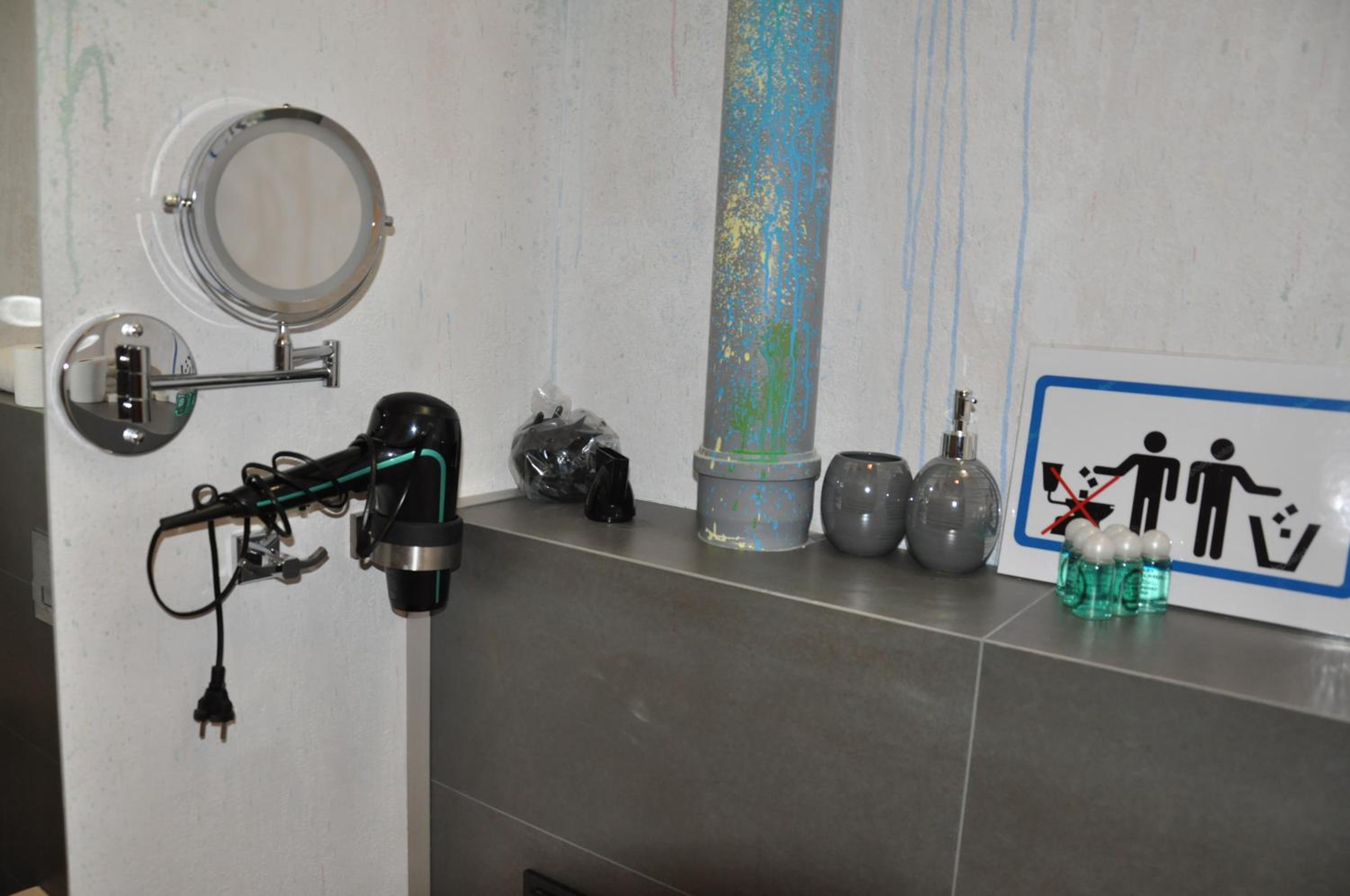 Photo 41