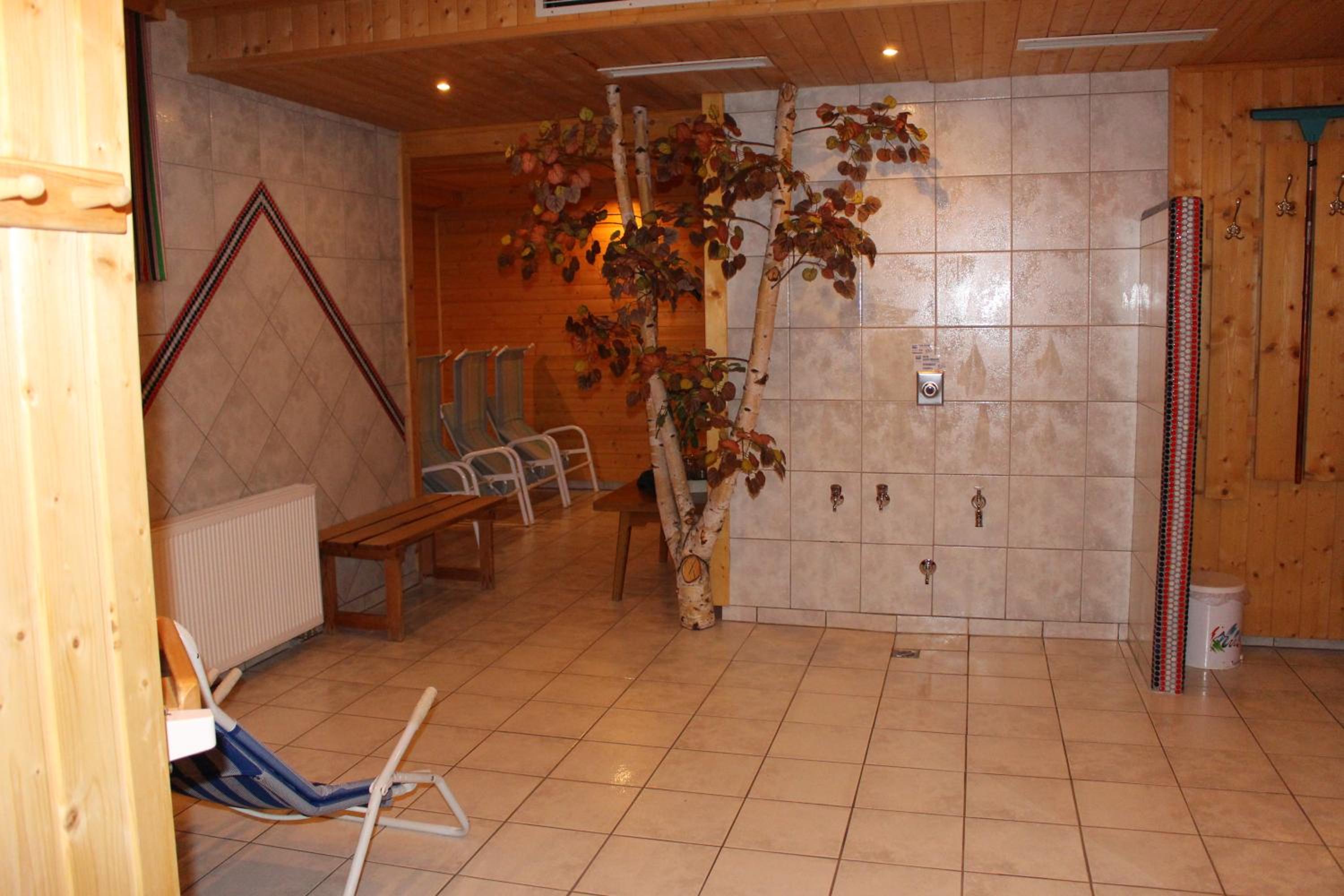 Photo 48