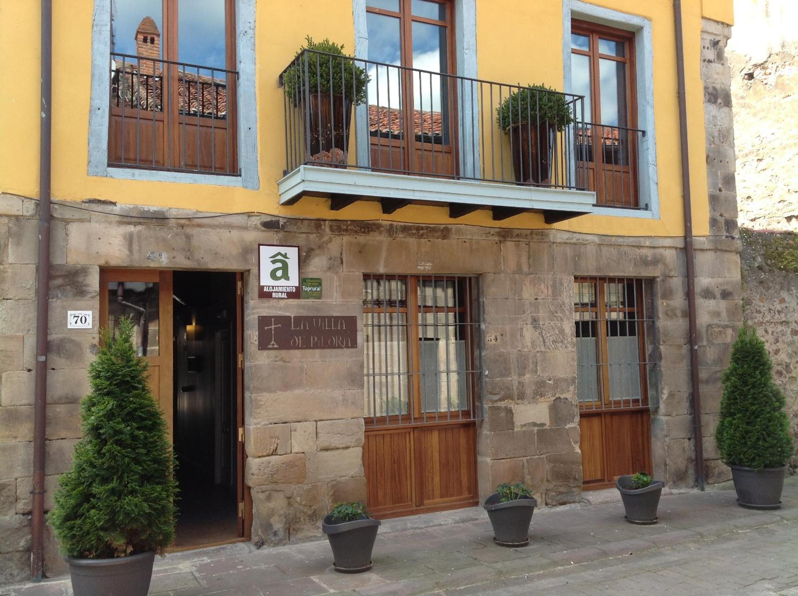 Apartamentos Rurales La Villa de Piedra view 4