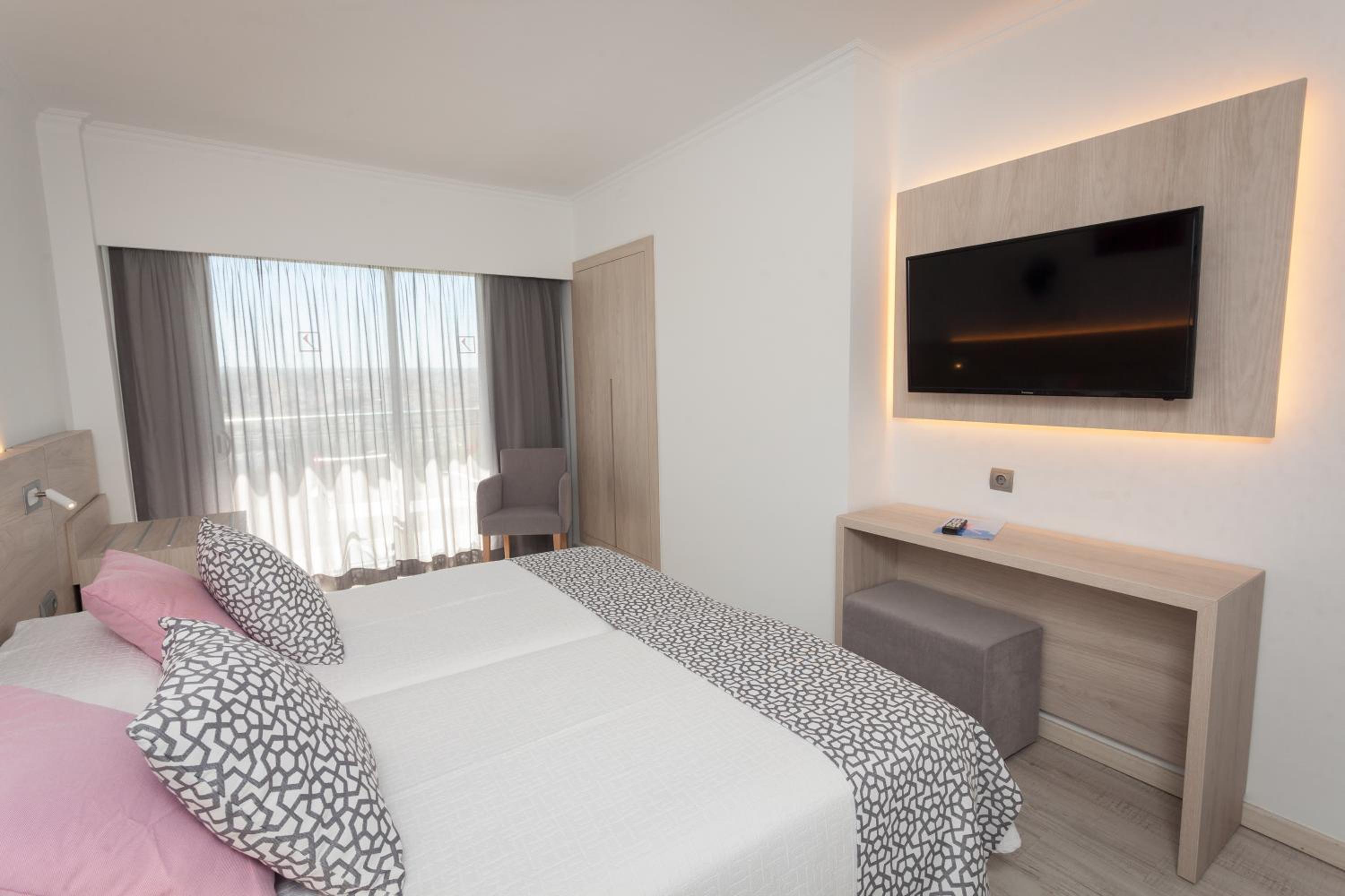 Hotel Timor en Strand de Palma — hotel room