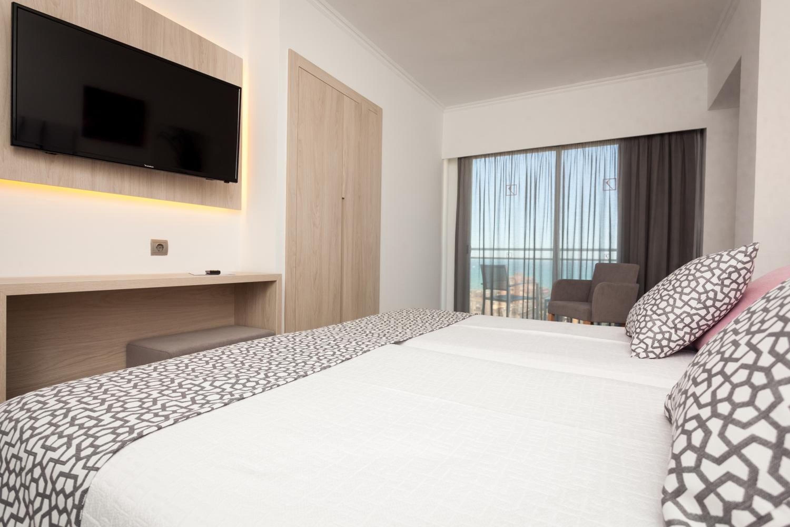 Hotel Timor en Strand de Palma — hotel room