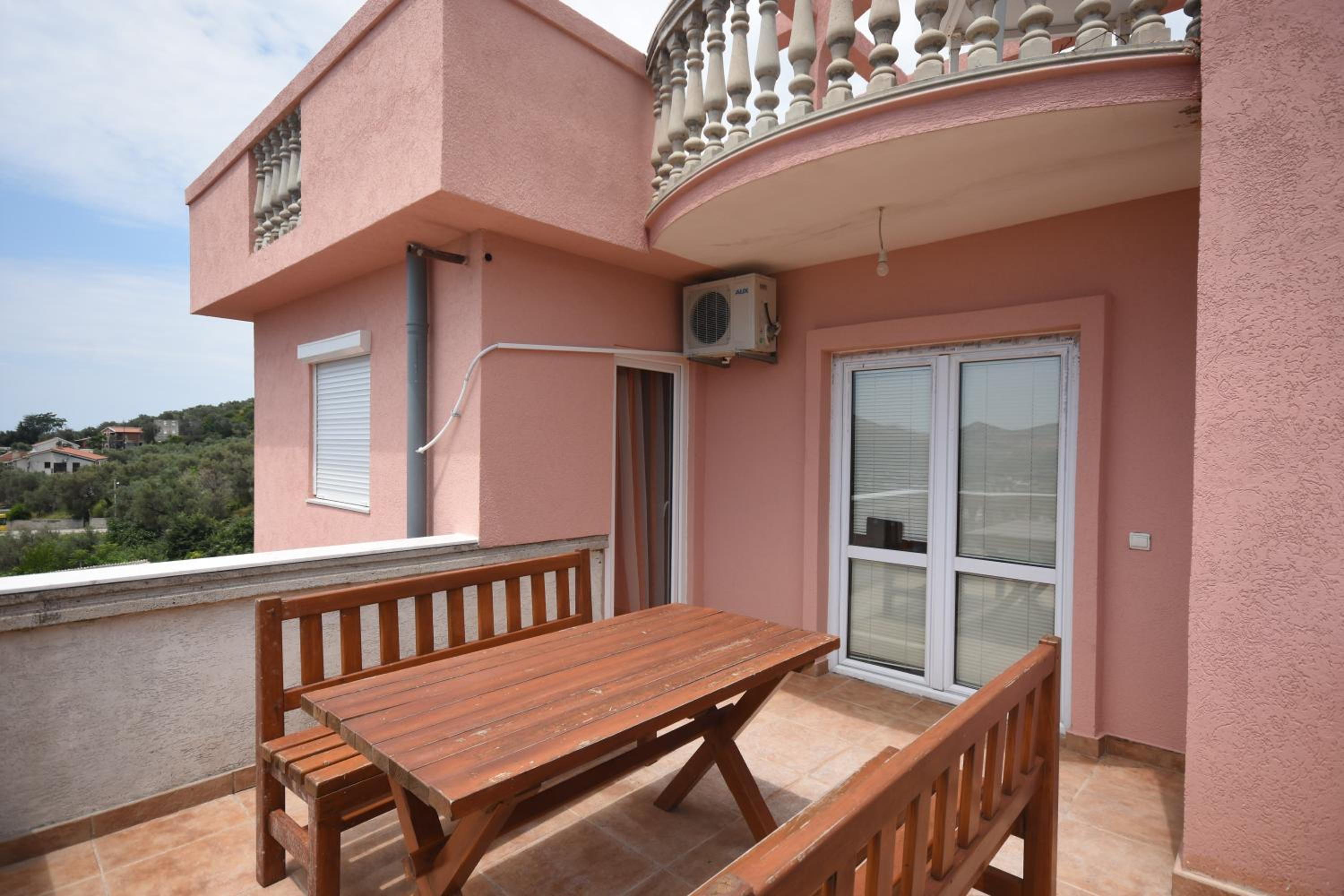Apartments Astel