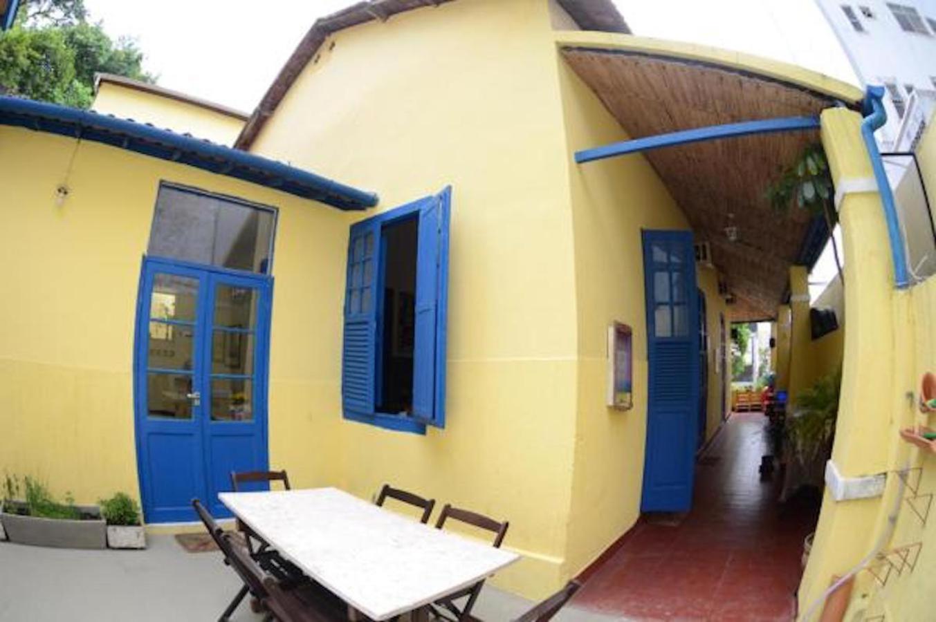 Brasileranza Hostel