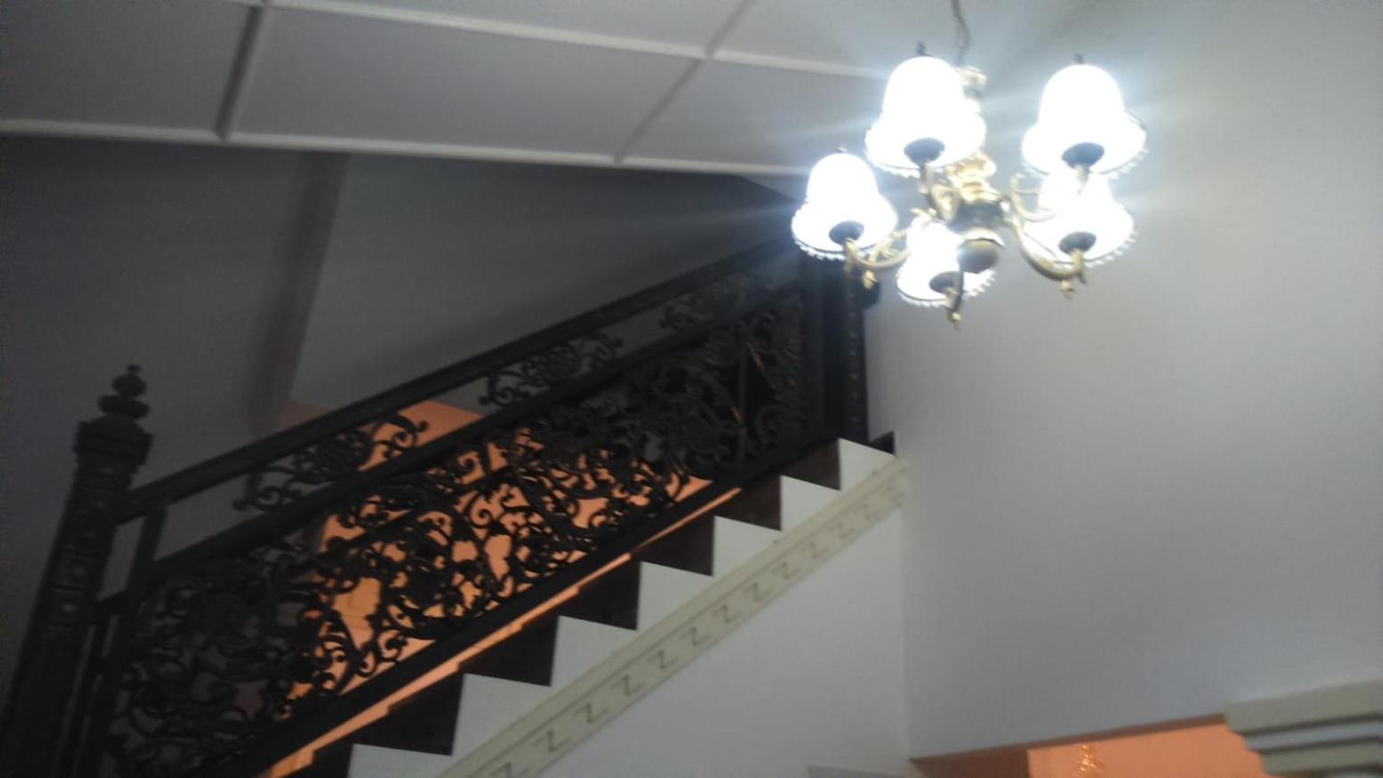 Pearl Crown Homestay