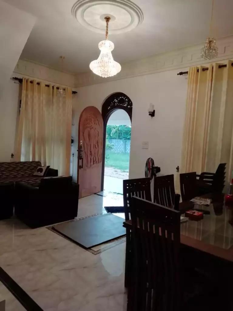 Pearl Crown Homestay
