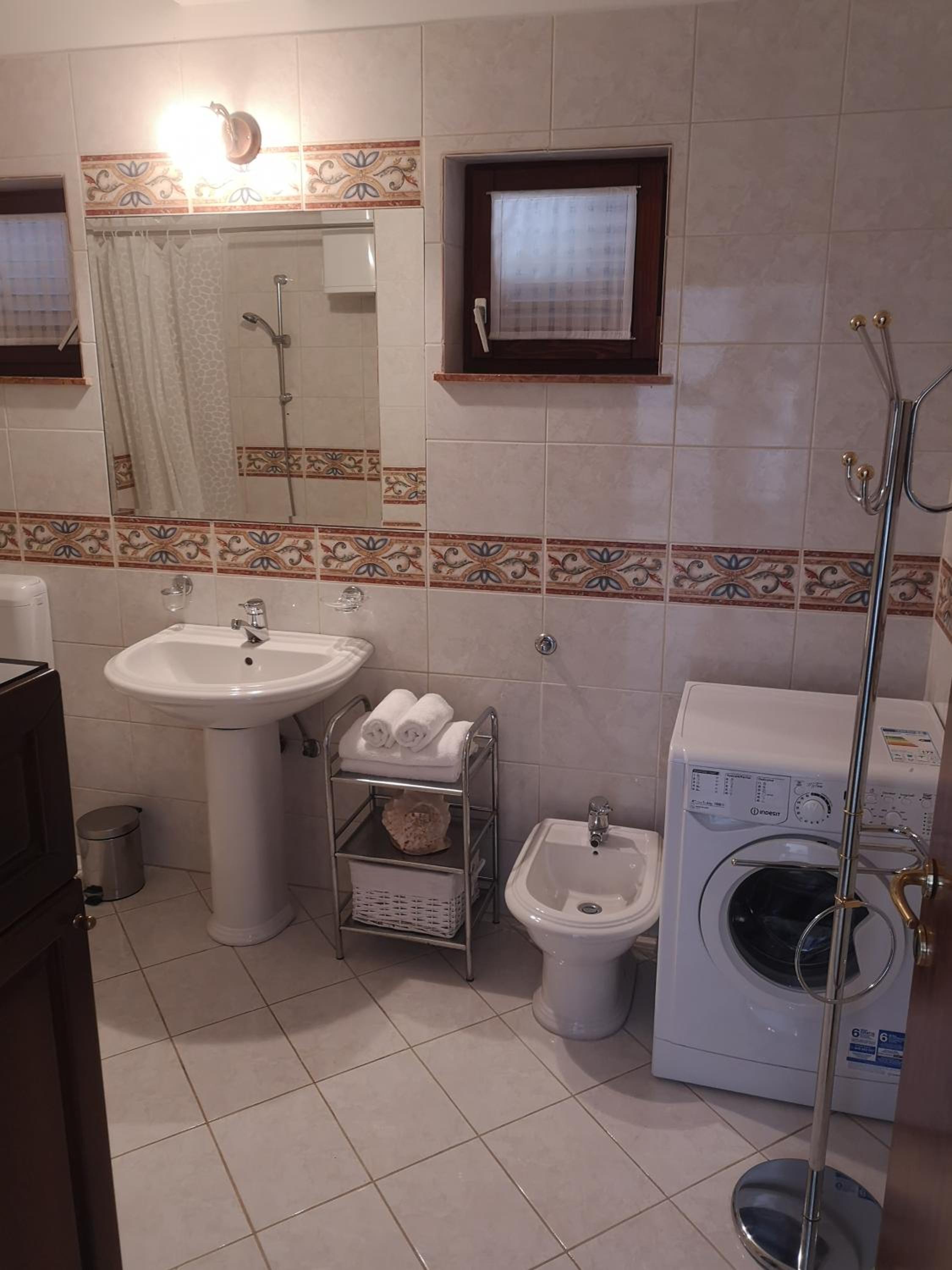 Photo 46