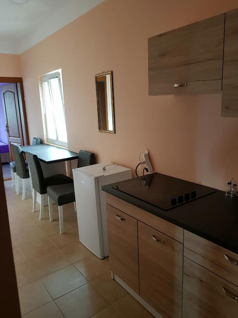 Apartments Astel