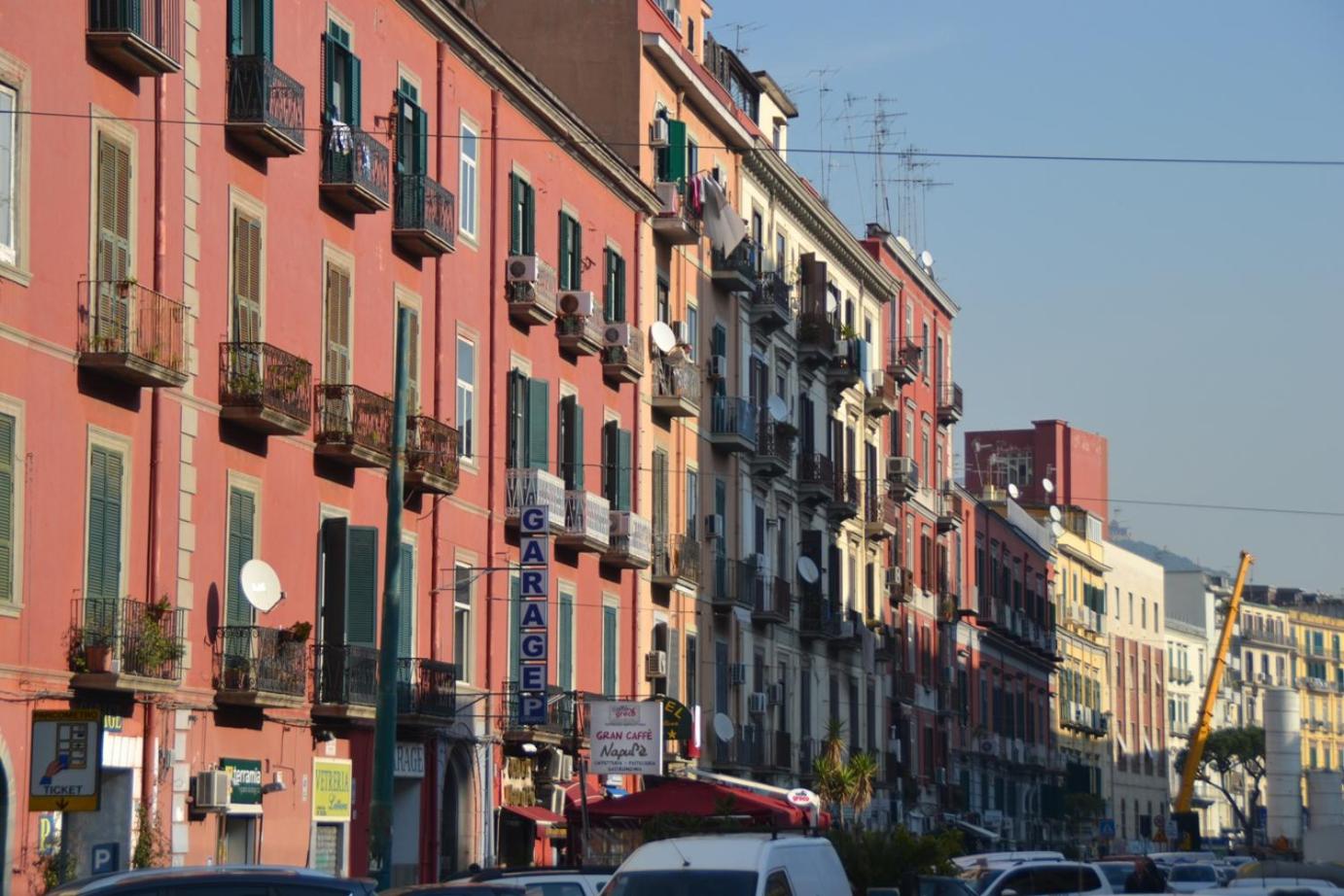 2 passi a Napoli