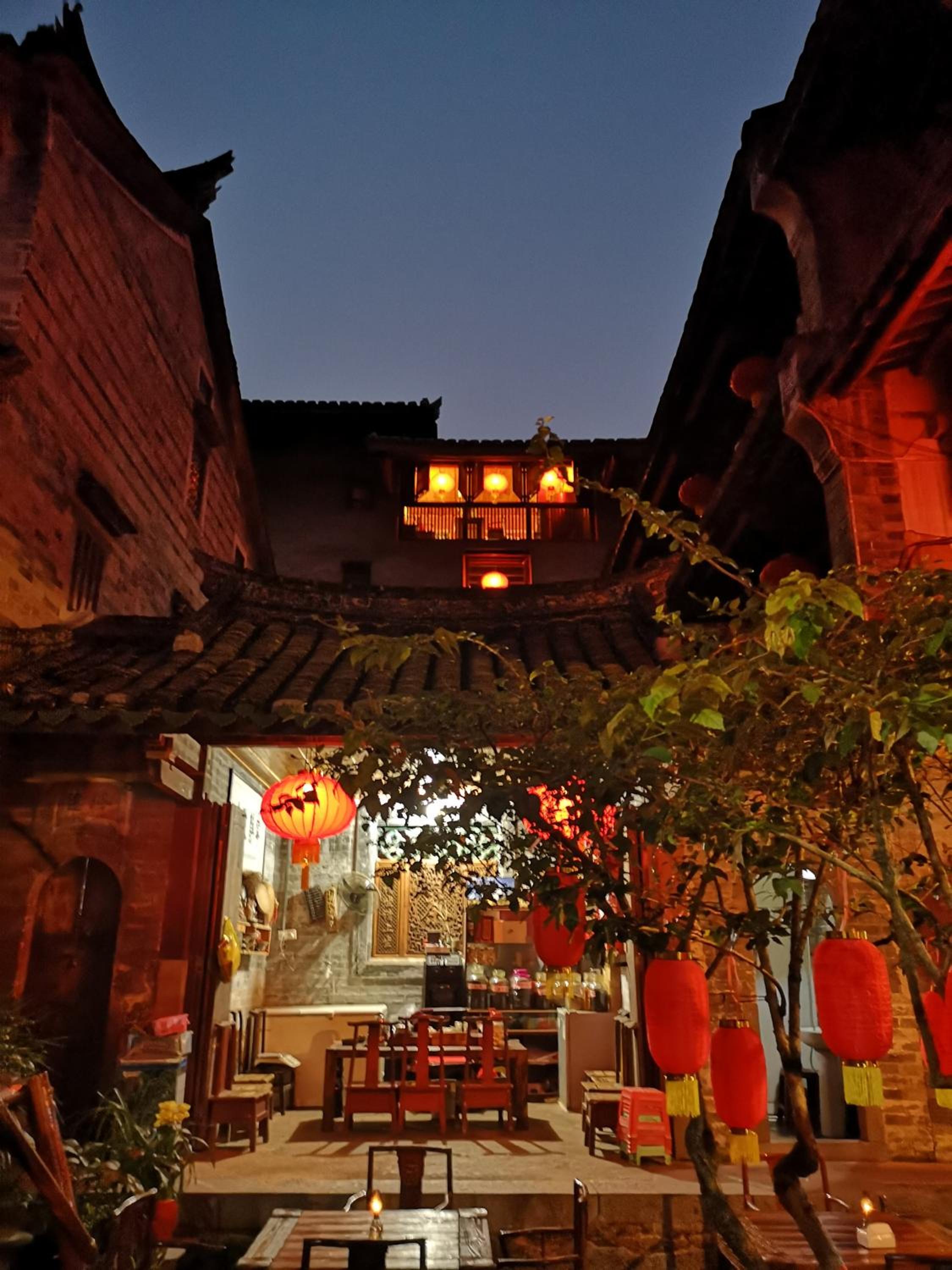 Tulou Fuyulou Changdi Inn