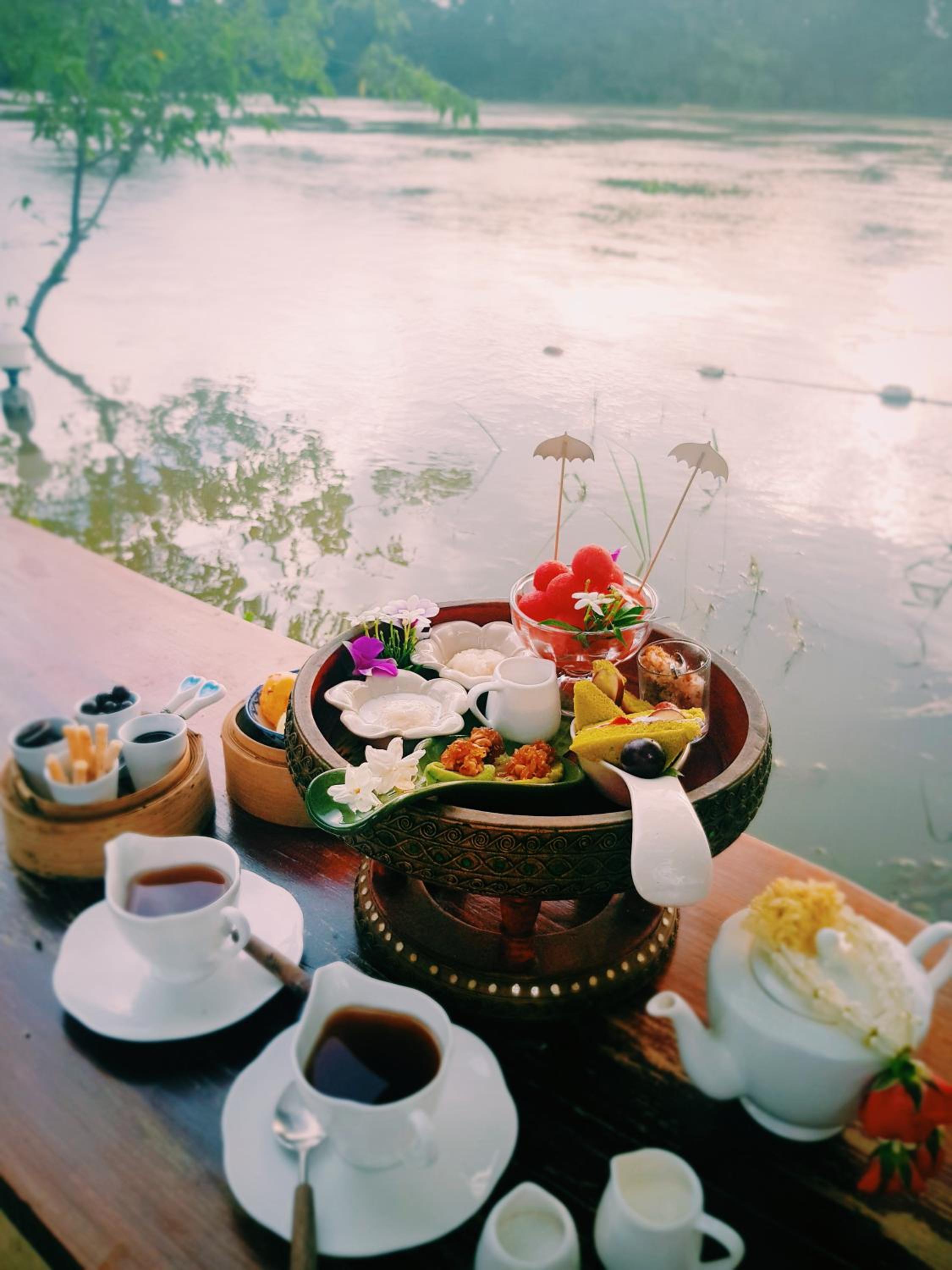 The Antique Riverside Resort