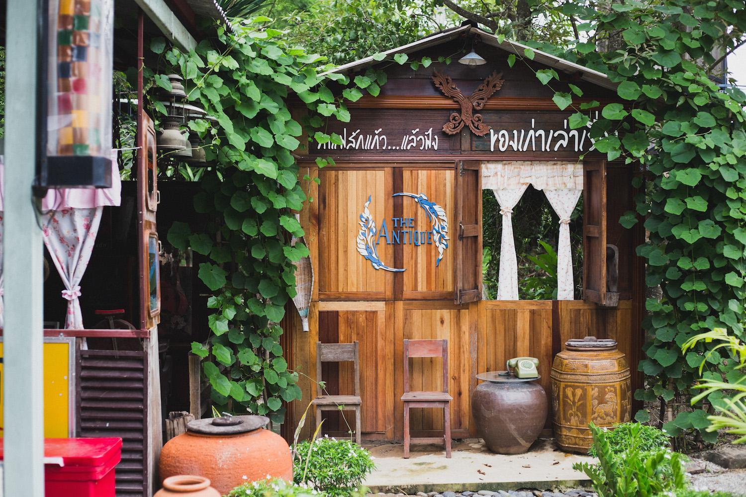 The Antique Riverside Resort