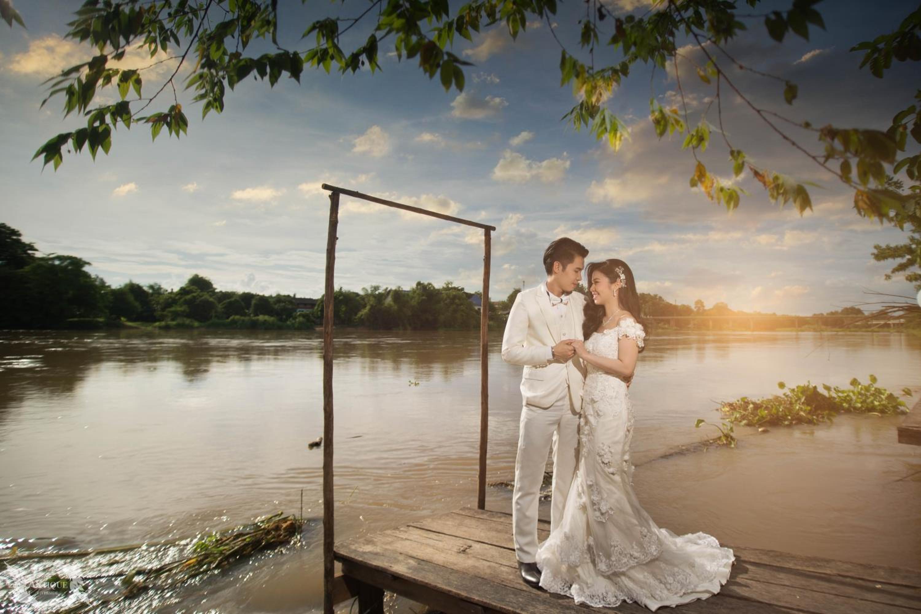The Antique Riverside Resort