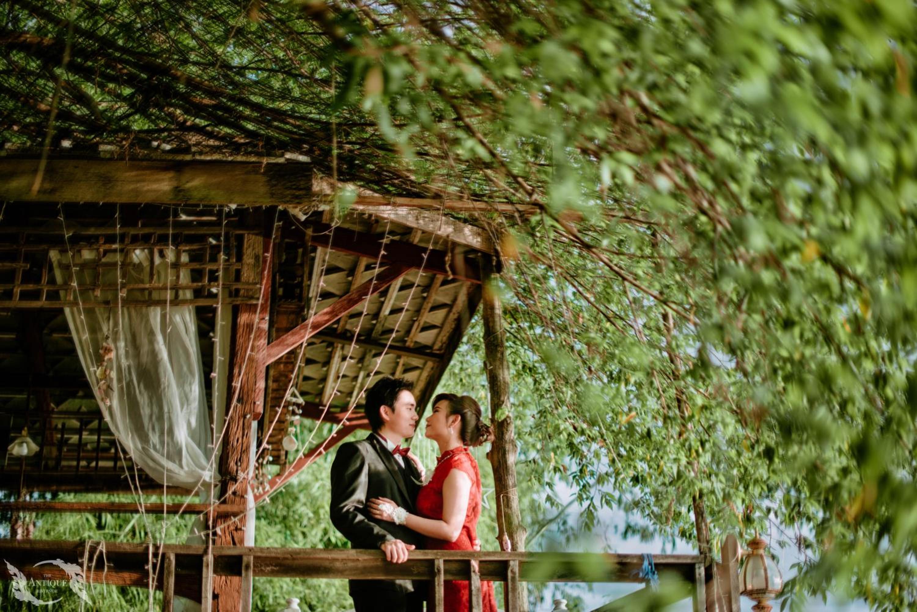 The Antique Riverside Resort