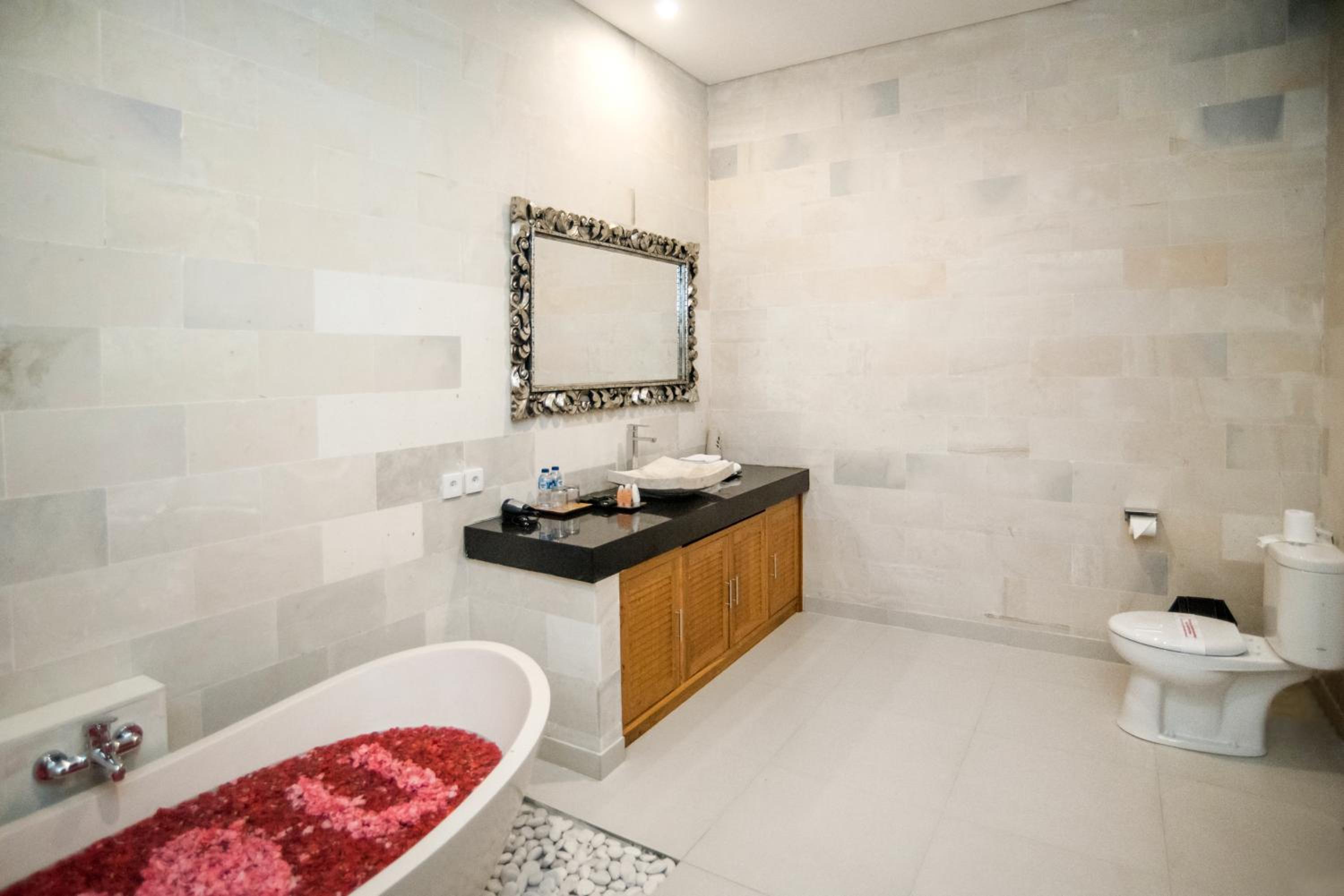 Sandi Agung Villa Bidadari