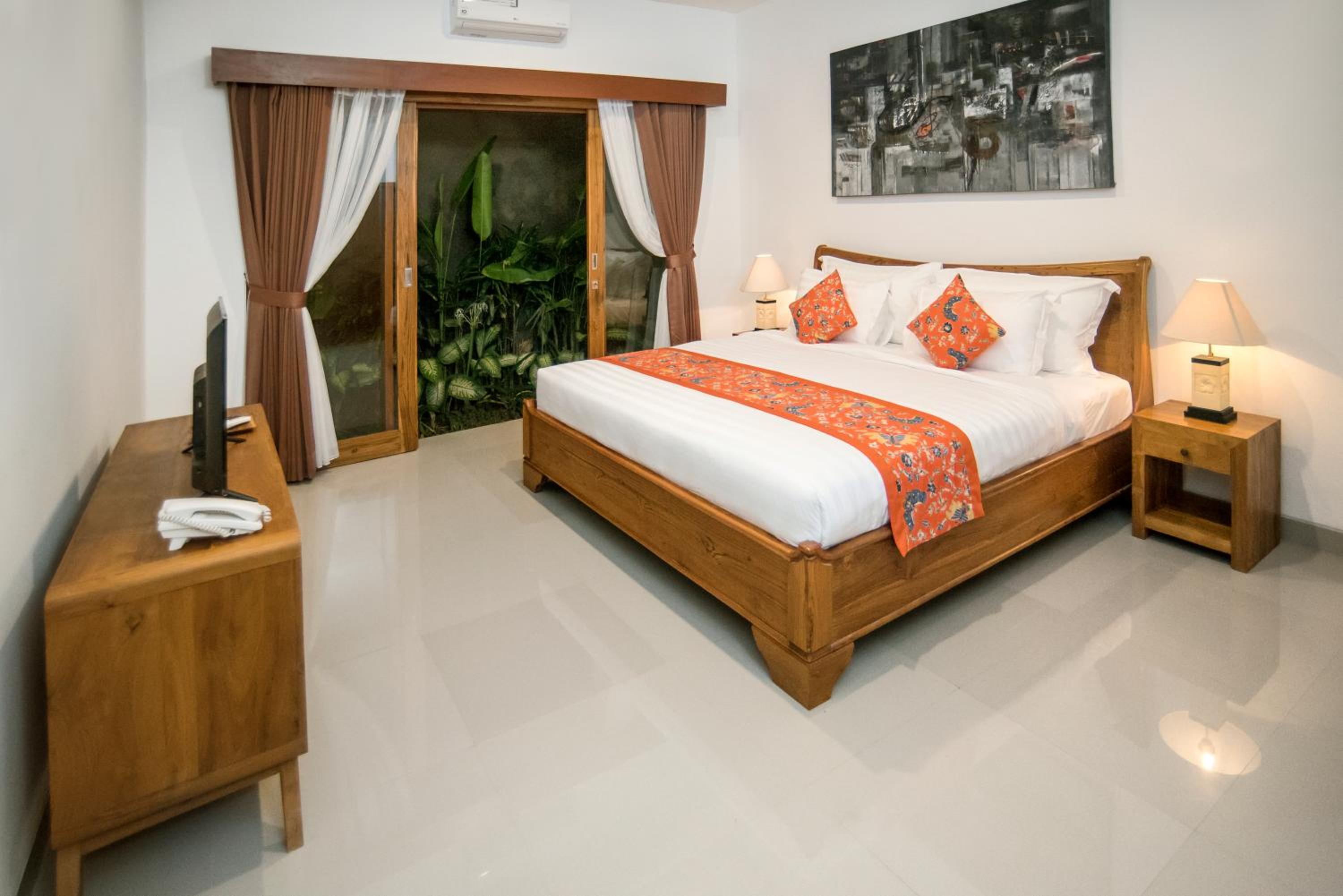 Sandi Agung Villa Bidadari