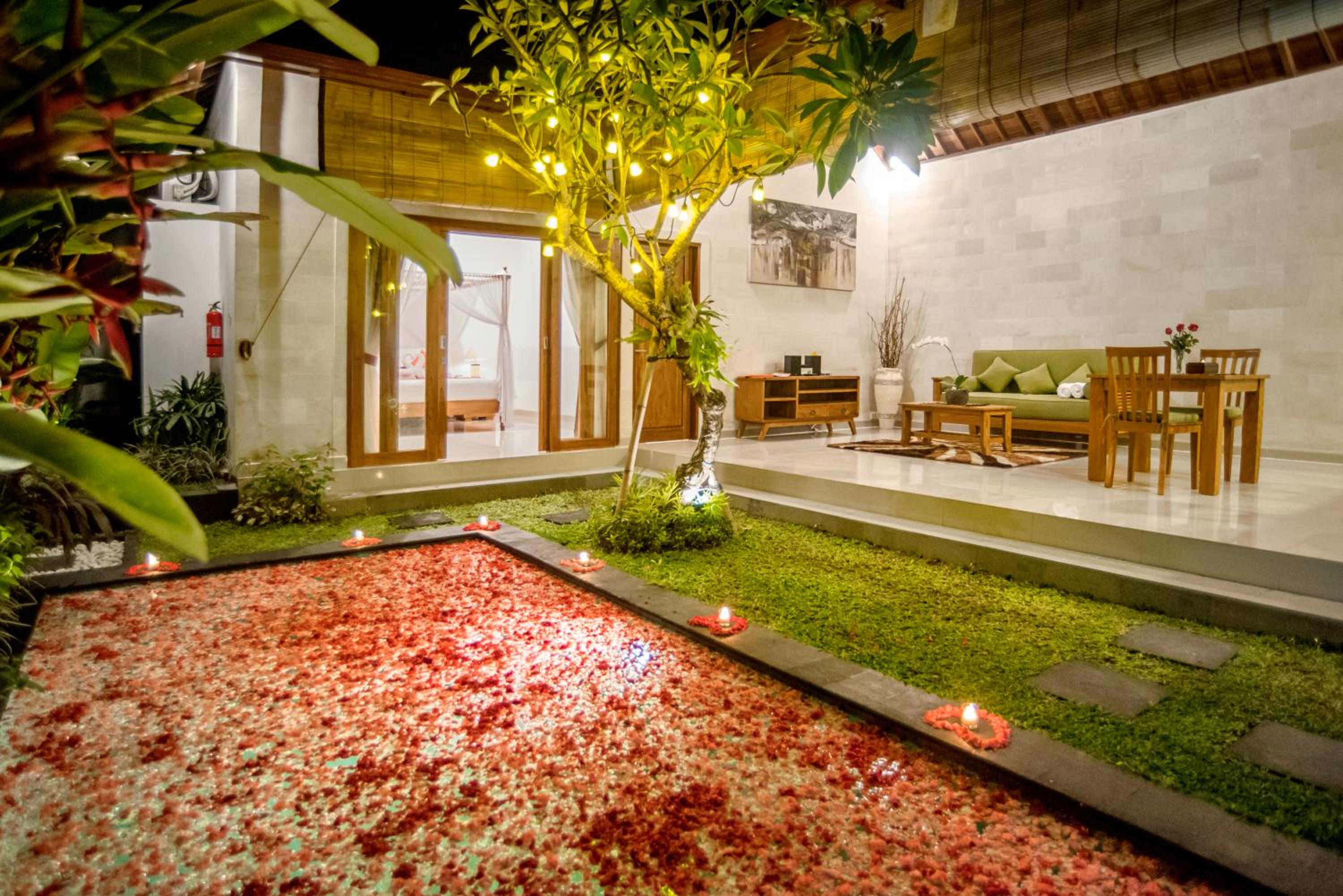 Sandi Agung Villa Bidadari