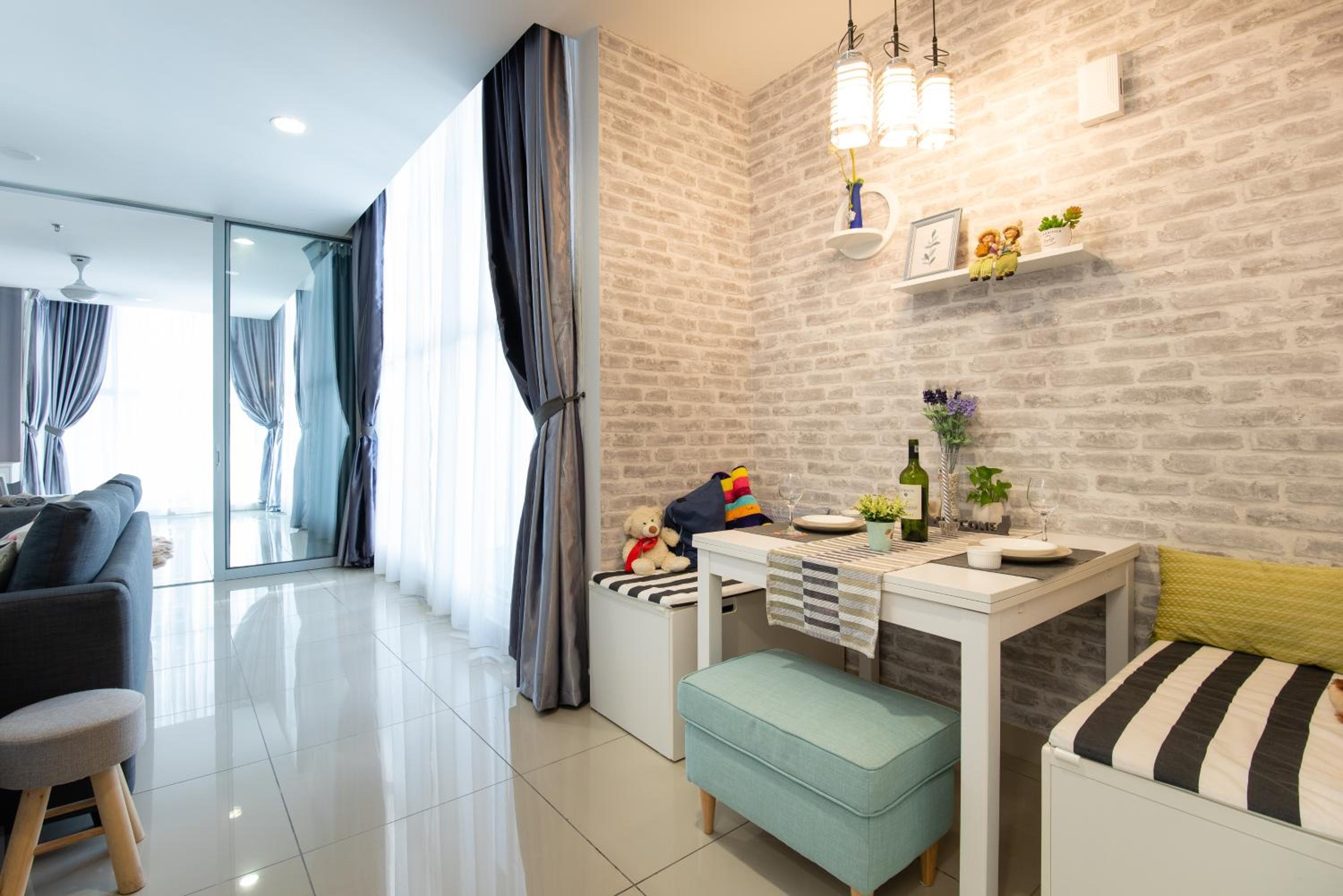 Modern Luxury Studio photo 7