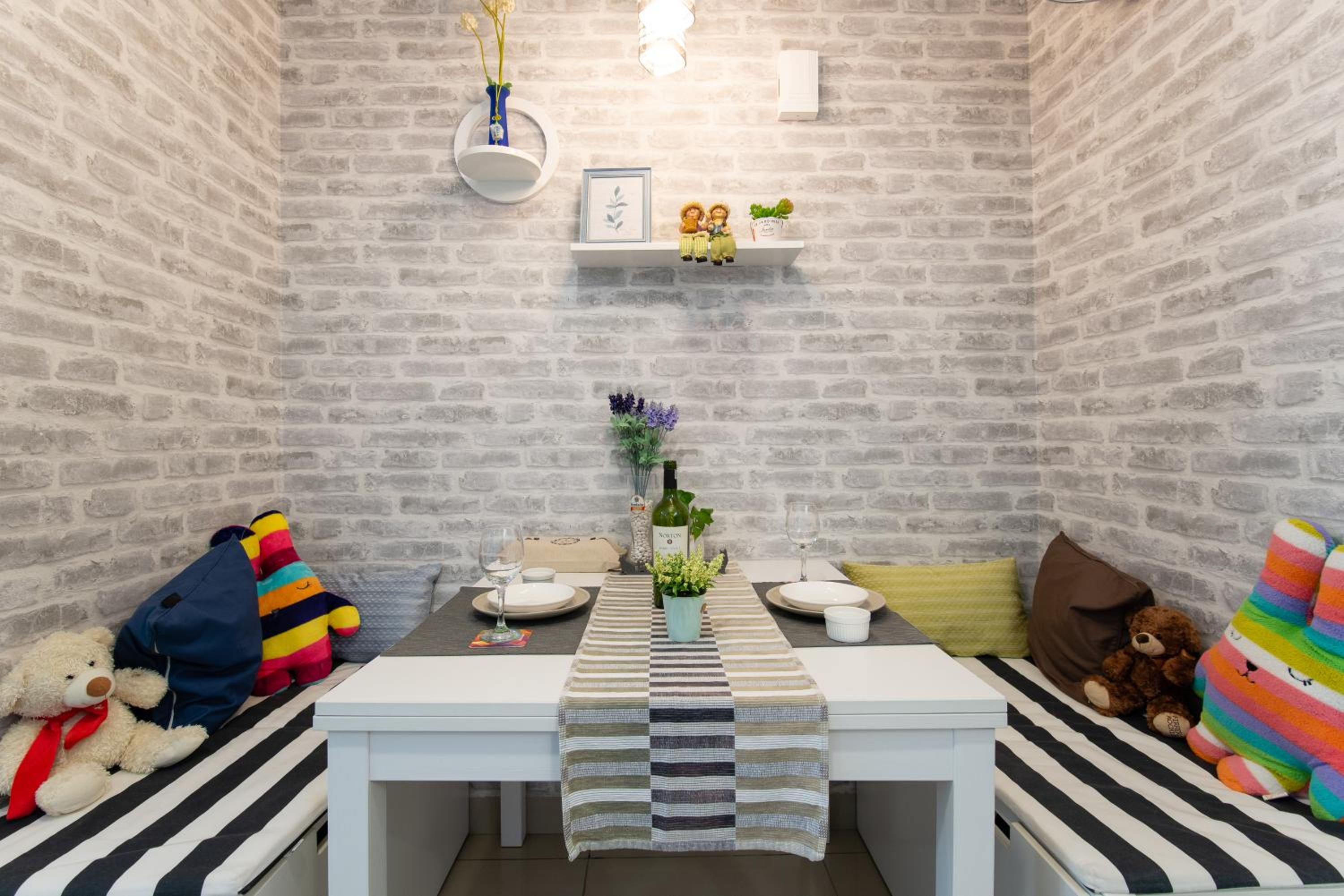 Modern Luxury Studio photo 8