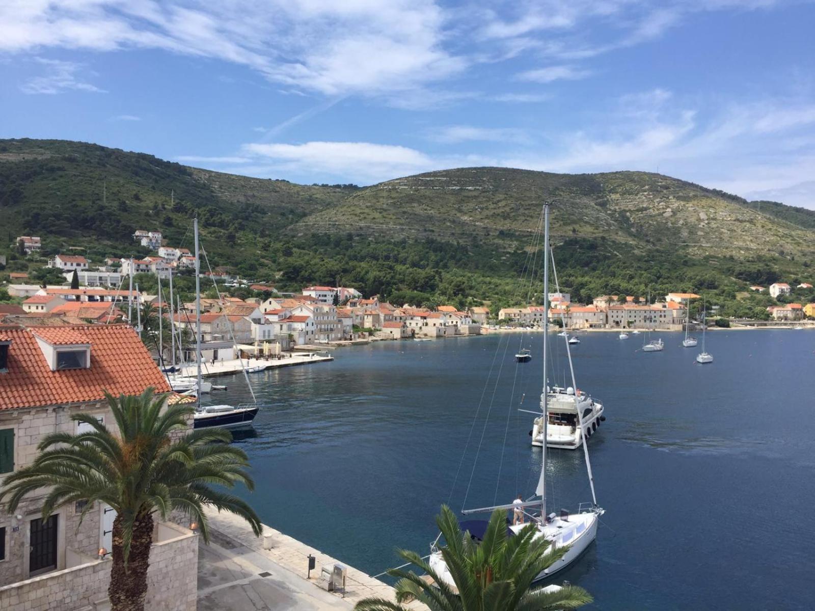 Villa Riva, Vis view 5