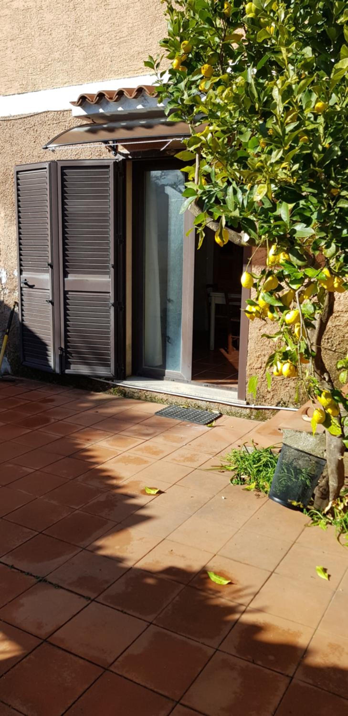 Monolocale indipendente con giardino view 4