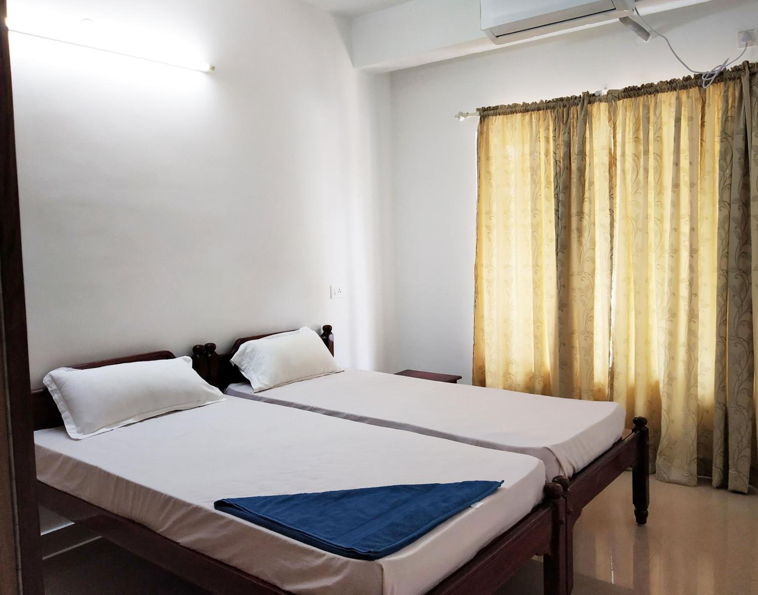 Honey Bee Serviced Apartments Trivandrum view 4