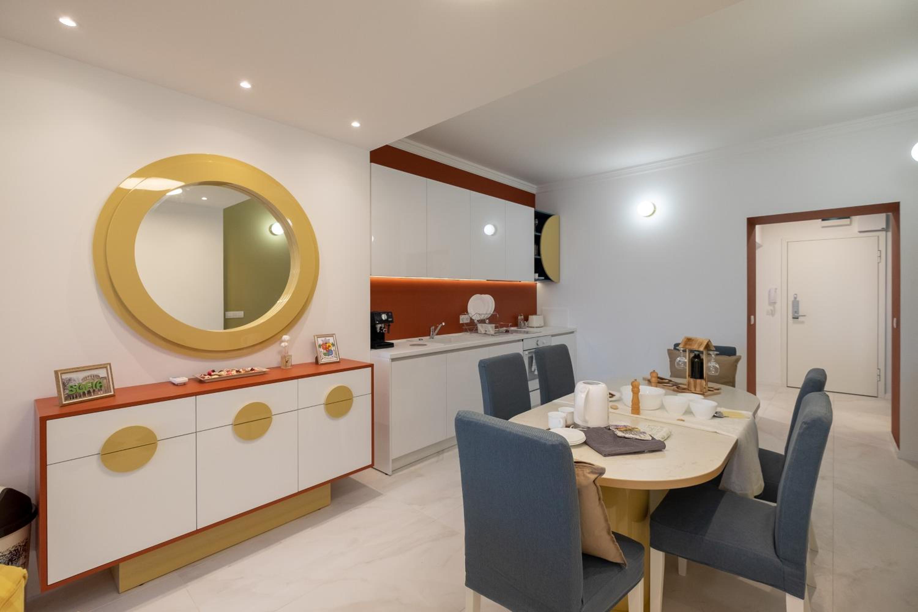 Vitosha Blvd 3-Bedroom, 2-Bathroom Lux Suite view 3