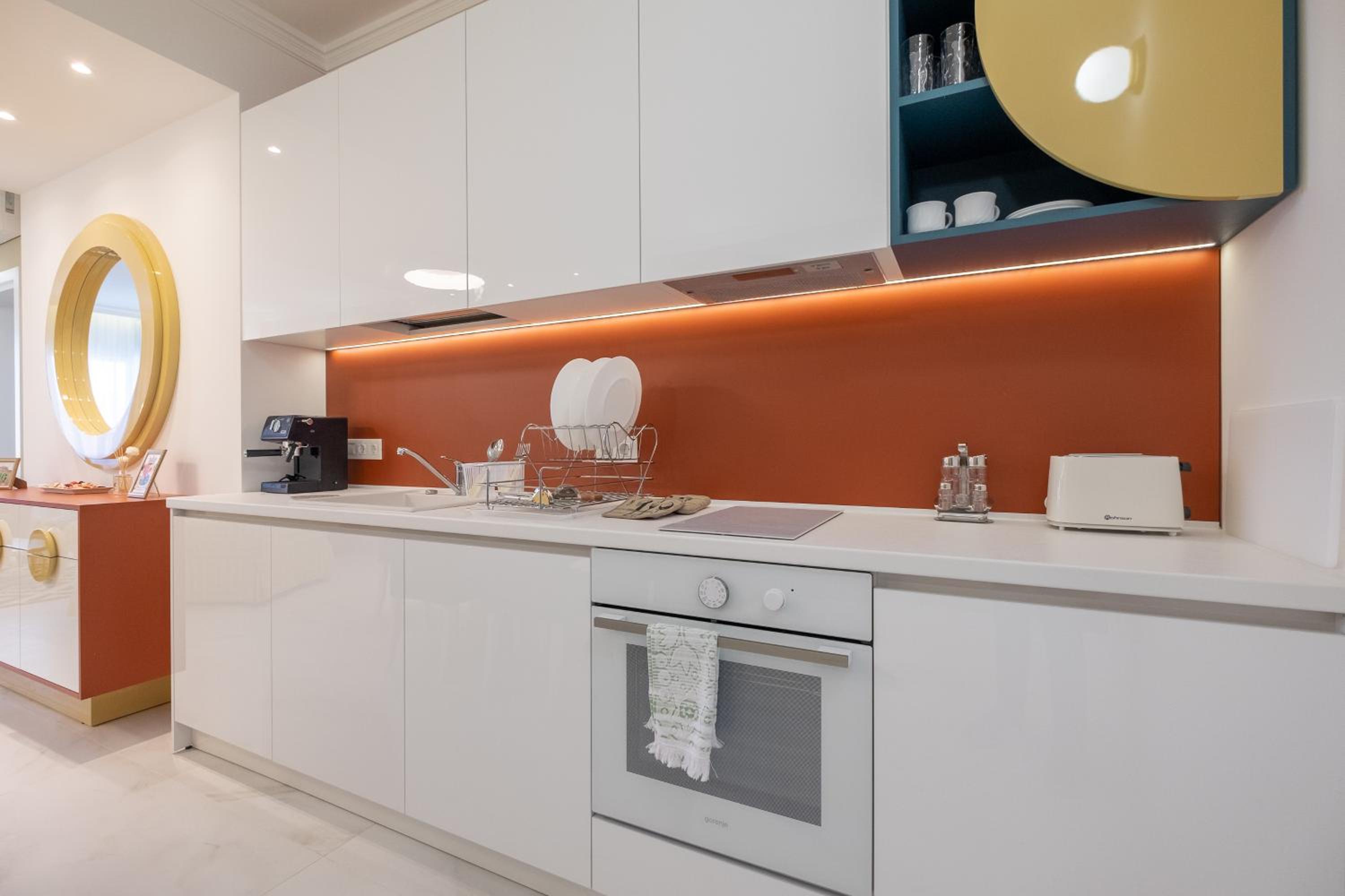 Vitosha Blvd 3-Bedroom, 2-Bathroom Lux Suite view 2
