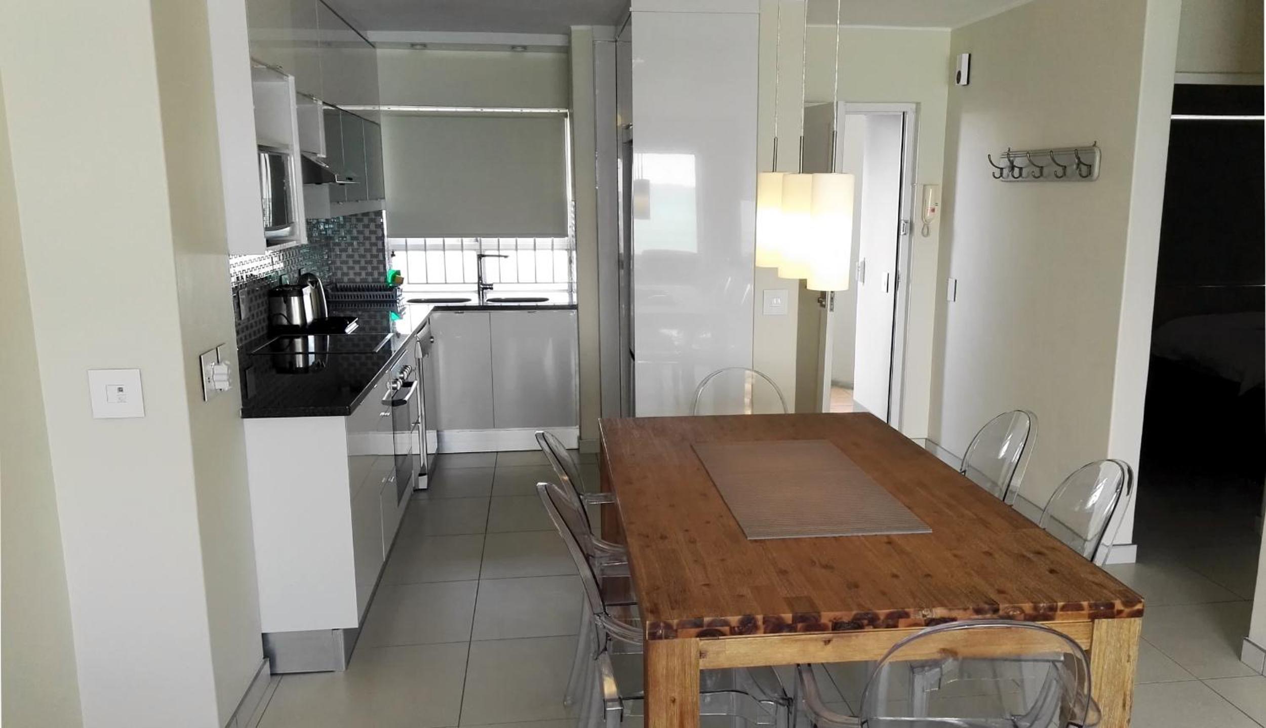 Cape Town Beachfront Accommodation in Blouberg view 3