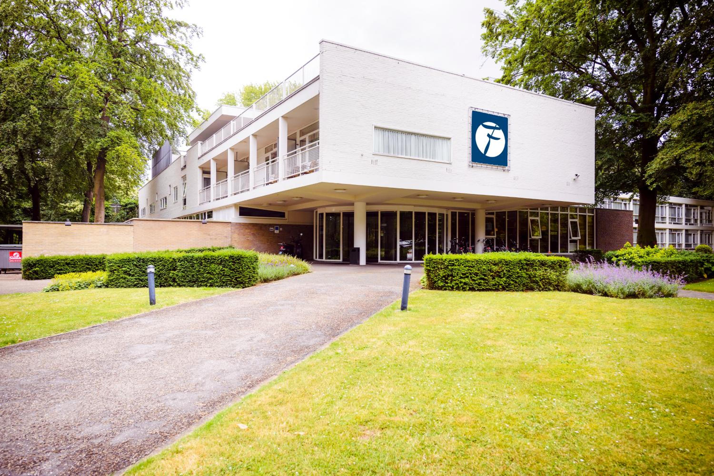 Hotel Fletcher Hotel Restaurant Amersfoort - Image 1