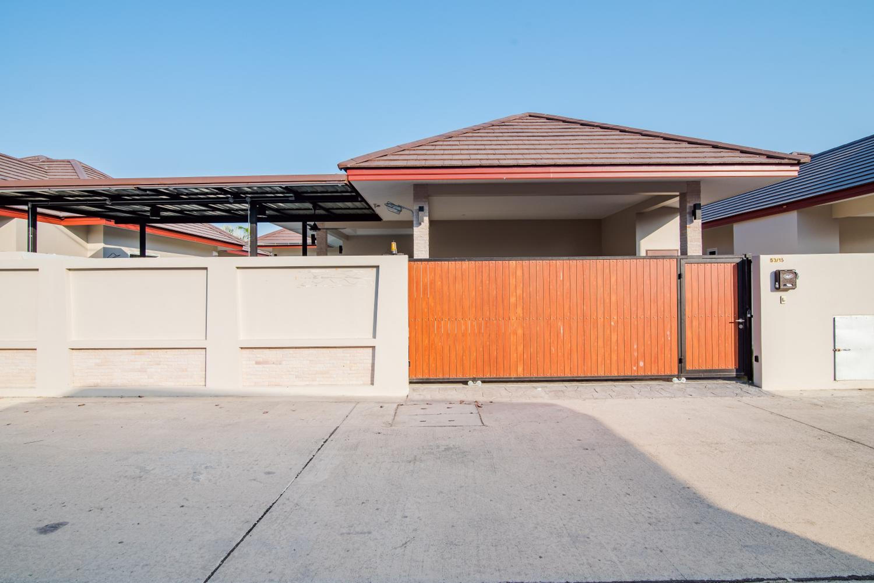Greenview Pool Villa Cha-am