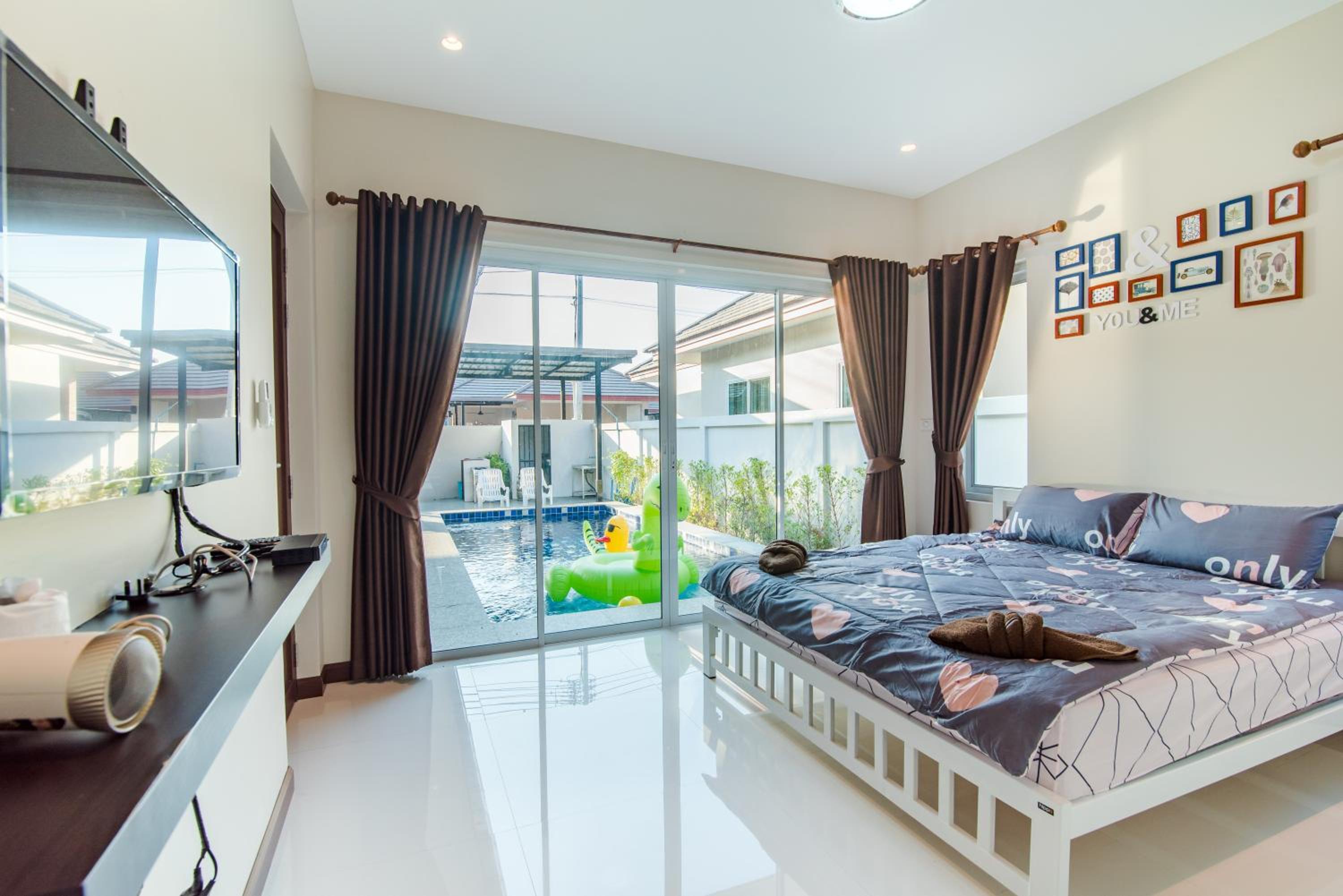Greenview Pool Villa Cha-am
