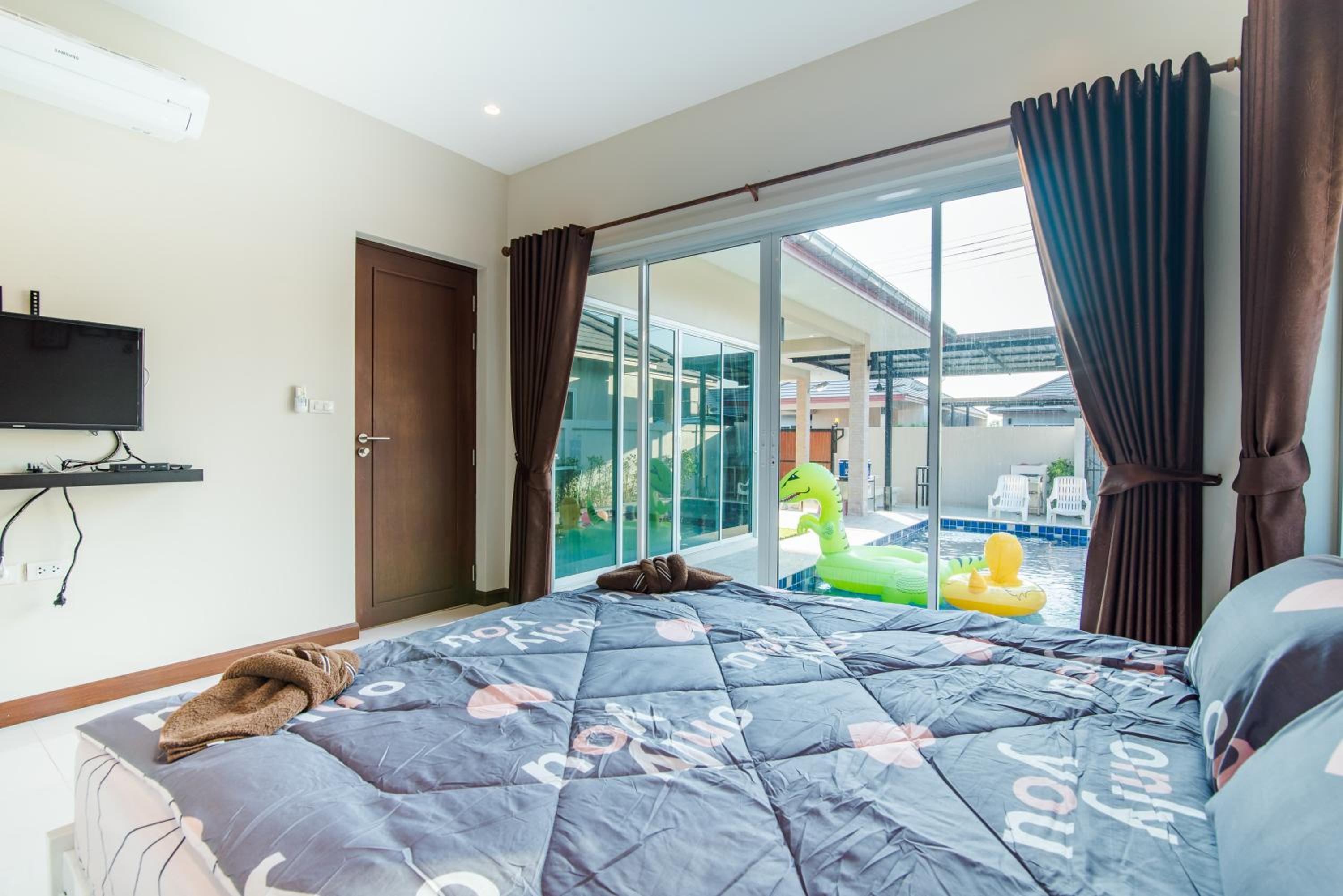 Greenview Pool Villa Cha-am