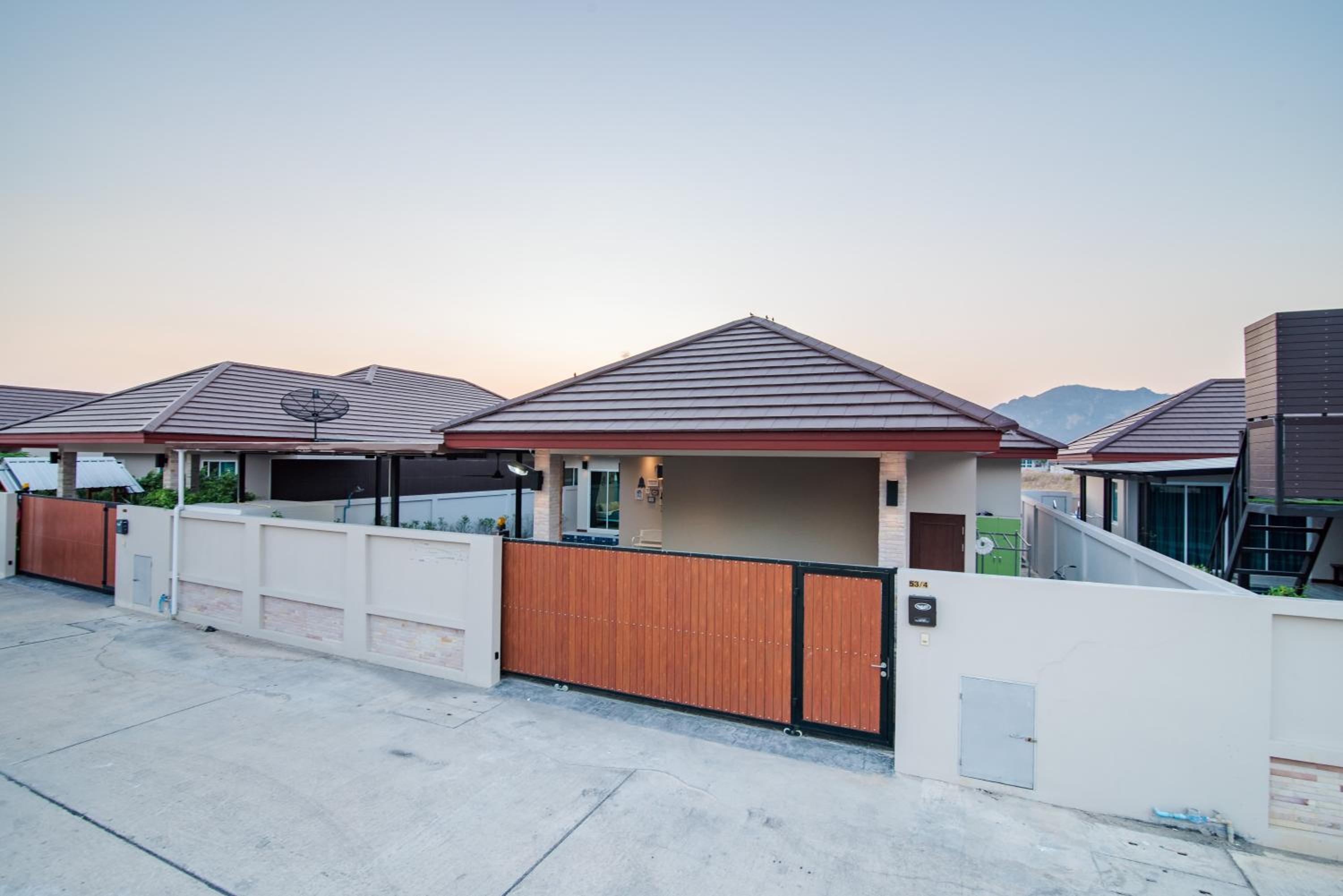 Greenview Pool Villa Cha-am
