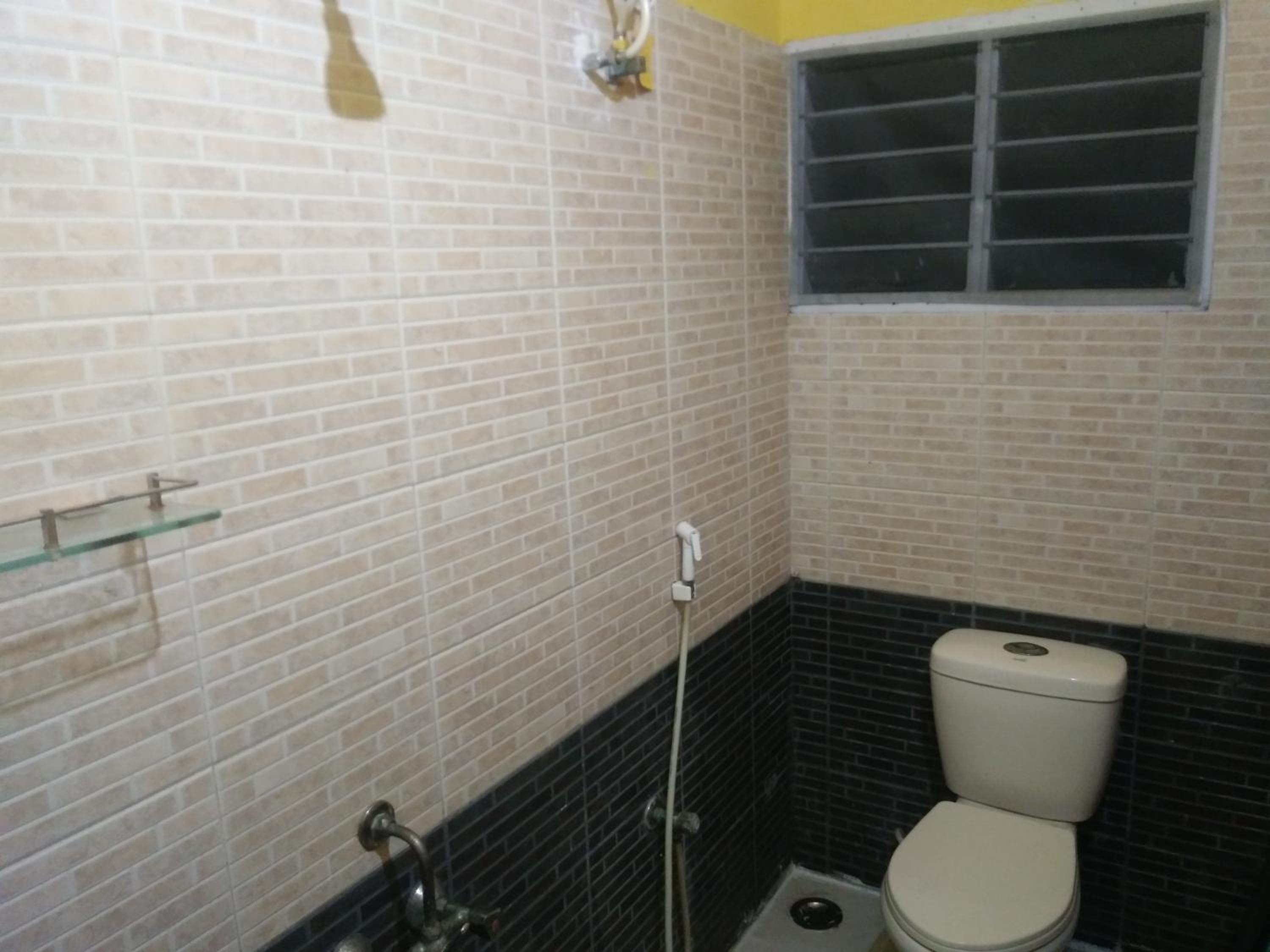 ROYALE ACHAYA view 4